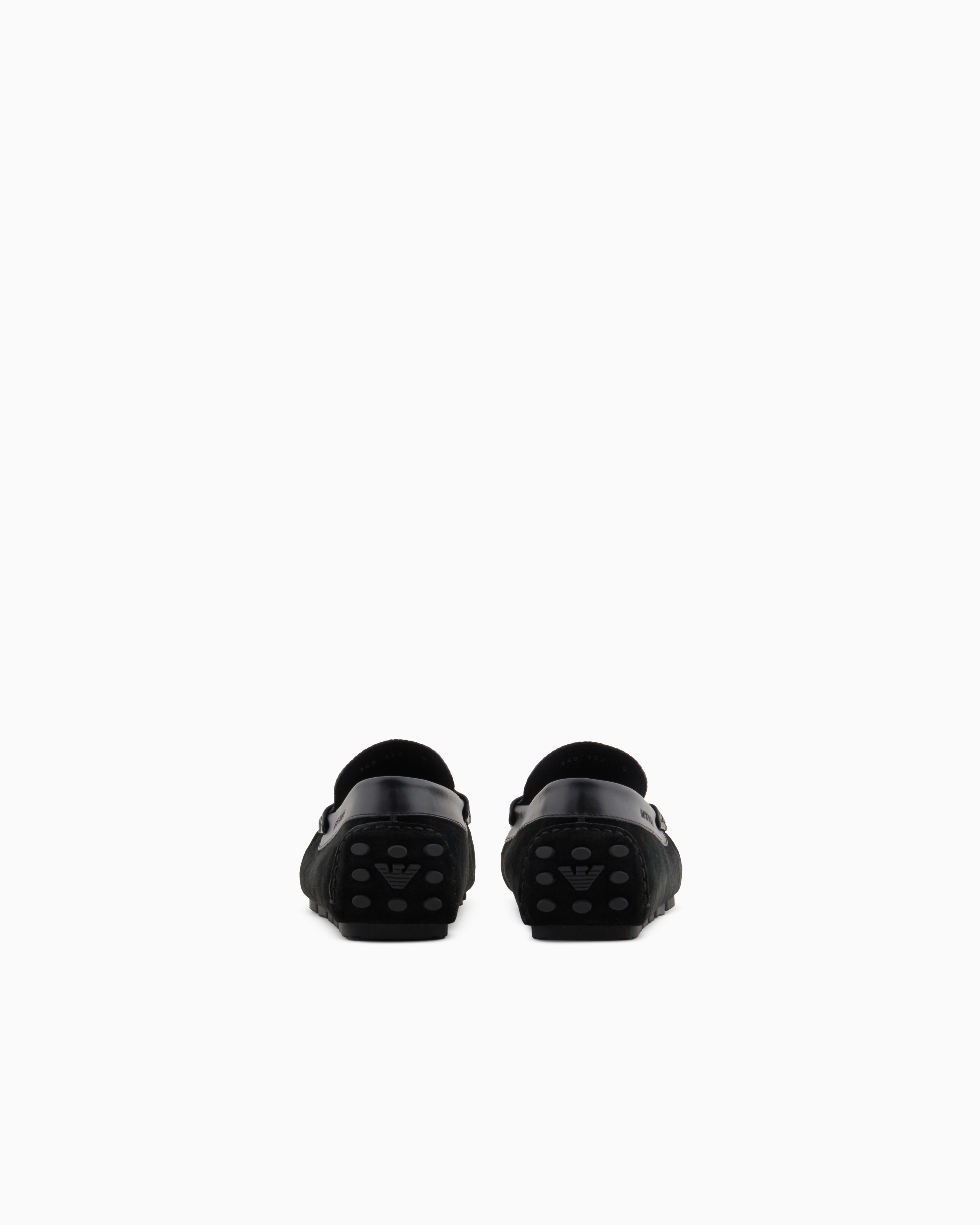 Emporio Armani Official Store Driver-mokassins Aus Mikroperforiertem Veloursleder In Black