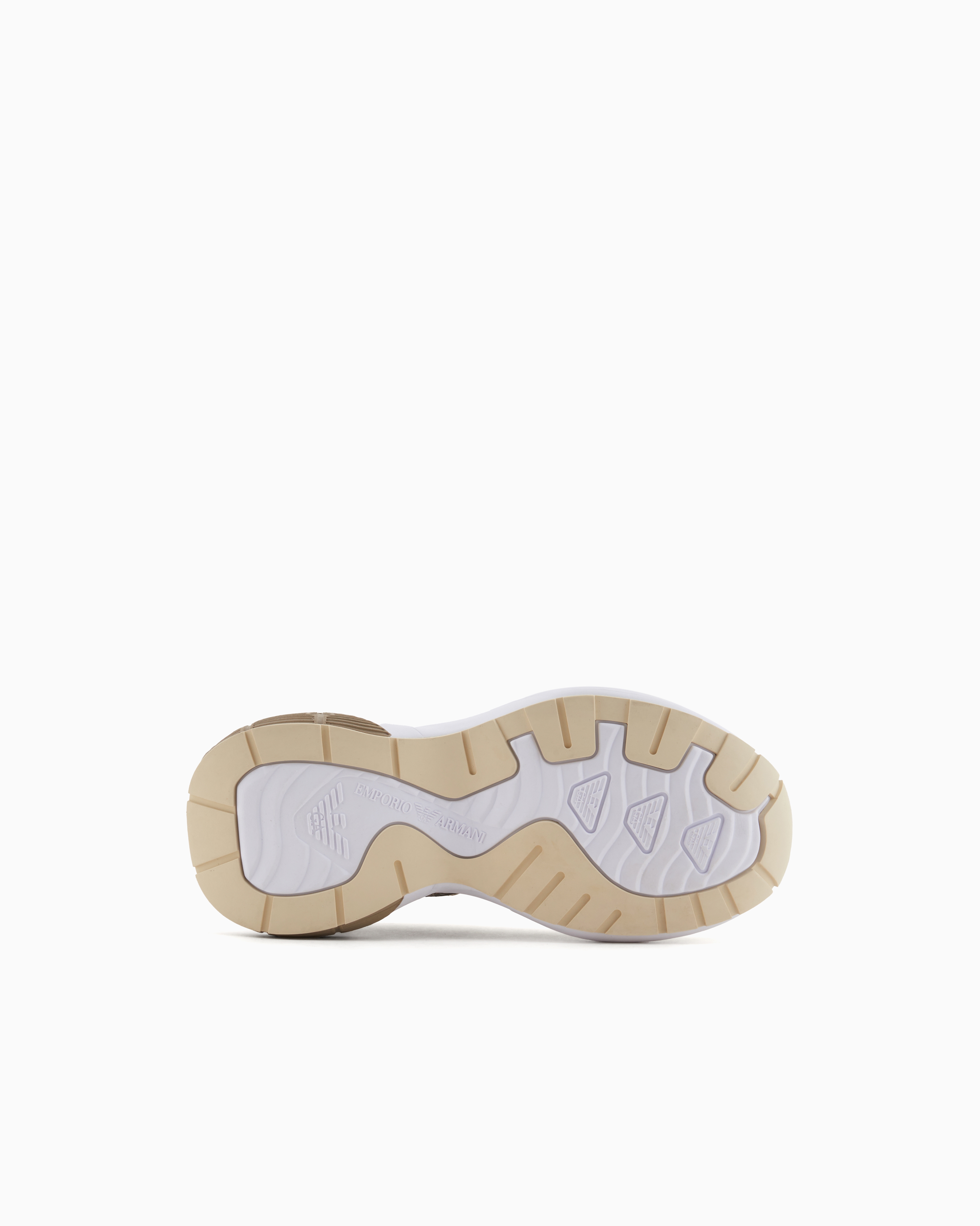 Mesh sneakers with laminated details and signature logo