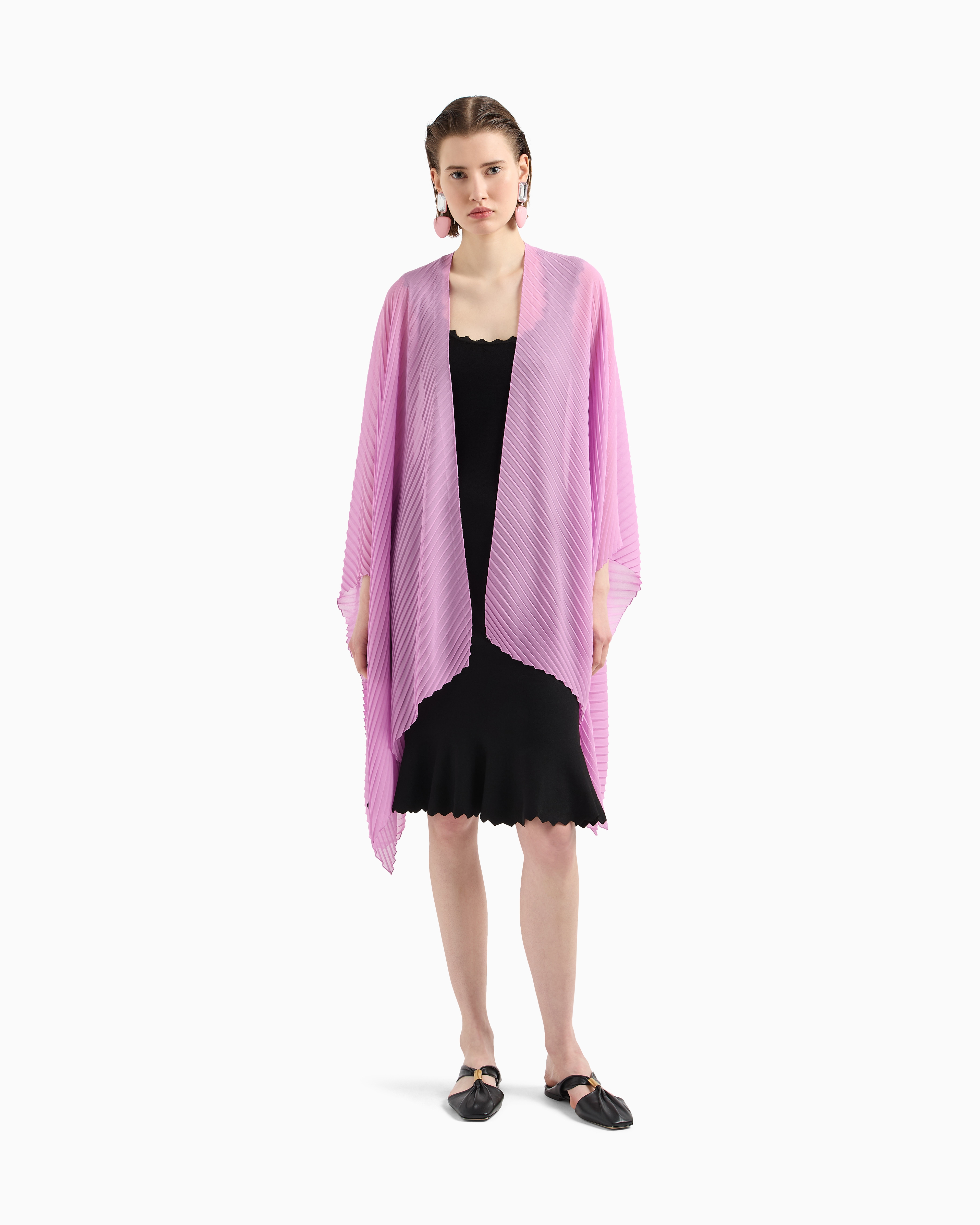 ポンチョ・ケープ EMPORIO ARMANI Woman Cape Lilac EW002069AF16521 UA189 Butterfly pleated chiffon cape | Emporio Armani