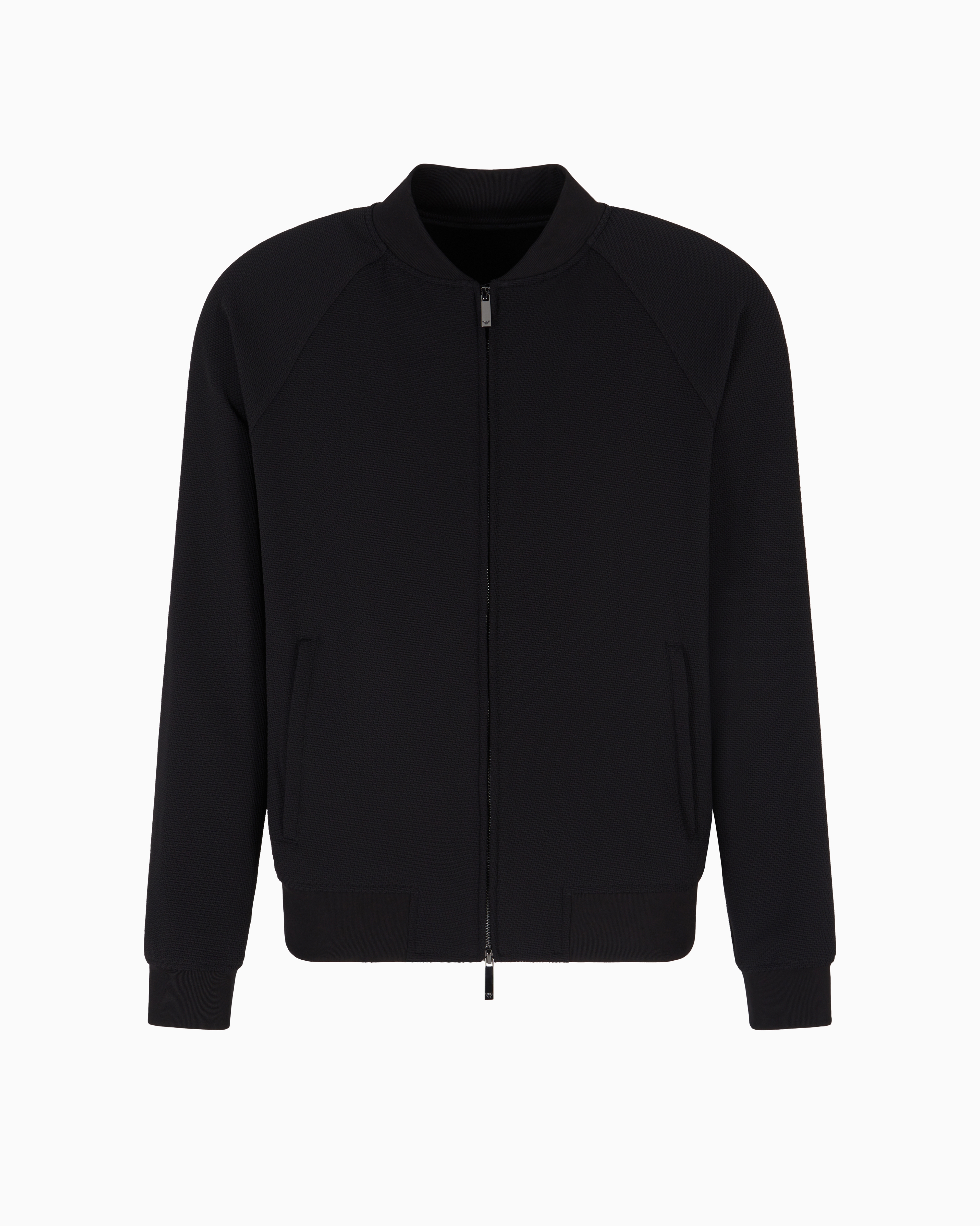 EM003606_AF19322_UC001_F_FW202