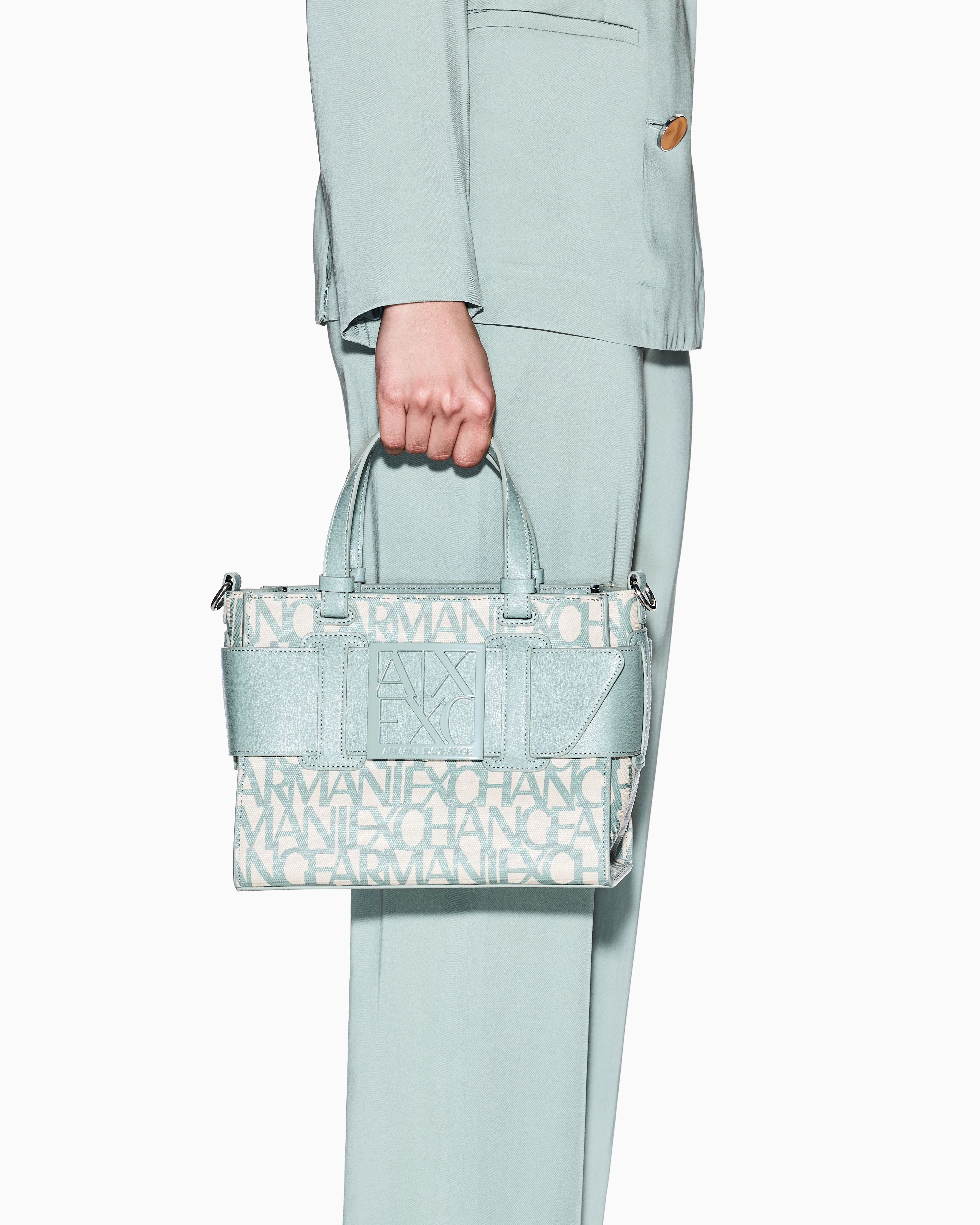 チェーンバッグ　Giorgio Armani 箱入り新品 942690_3F742_F8034_E_SS2025.jpg