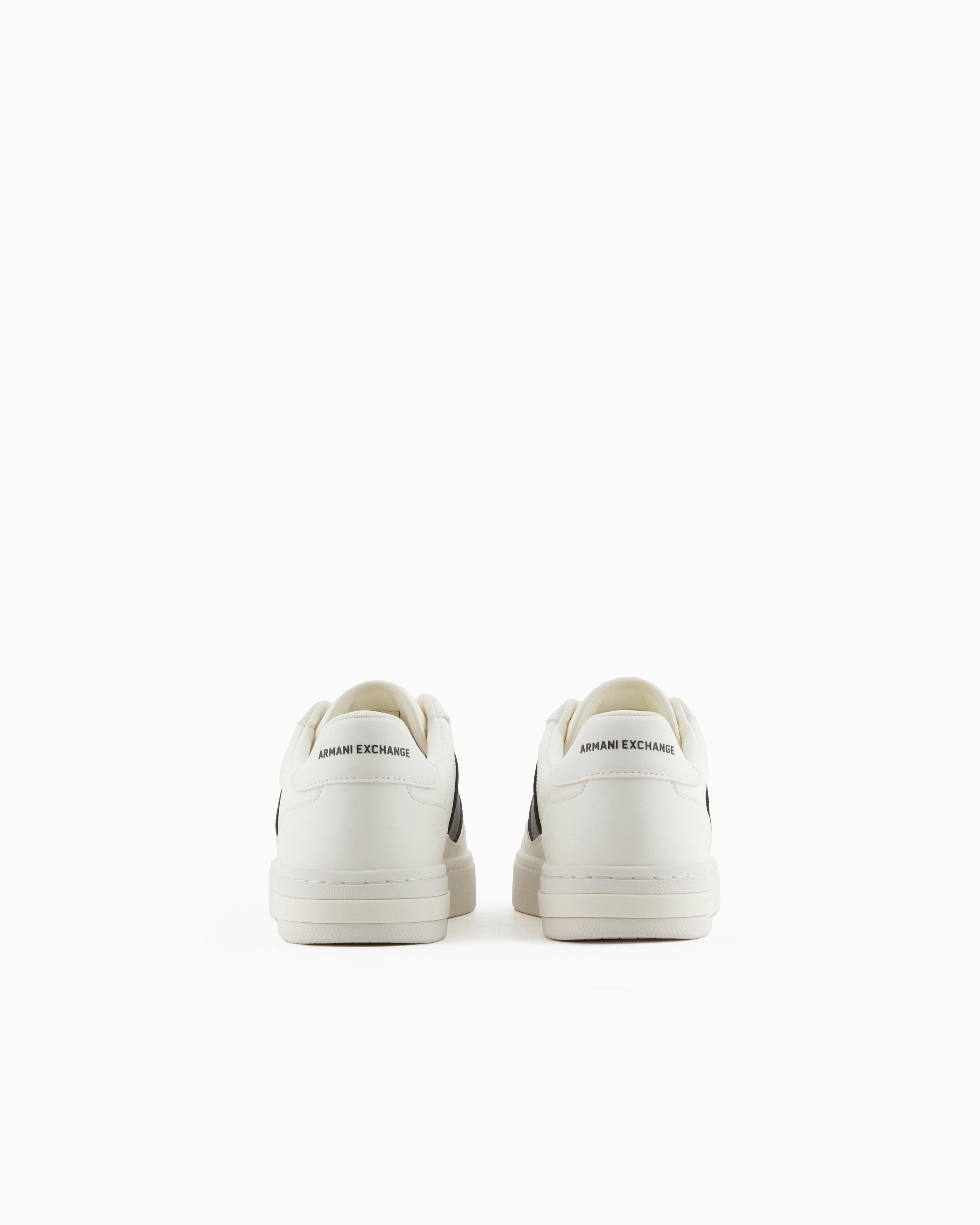 スニーカー ARMANI EXCHANGE Men Sneakers White XUX241XV911 U389 Armani Exchange A/X Men's Leather Sneakers- White/Black