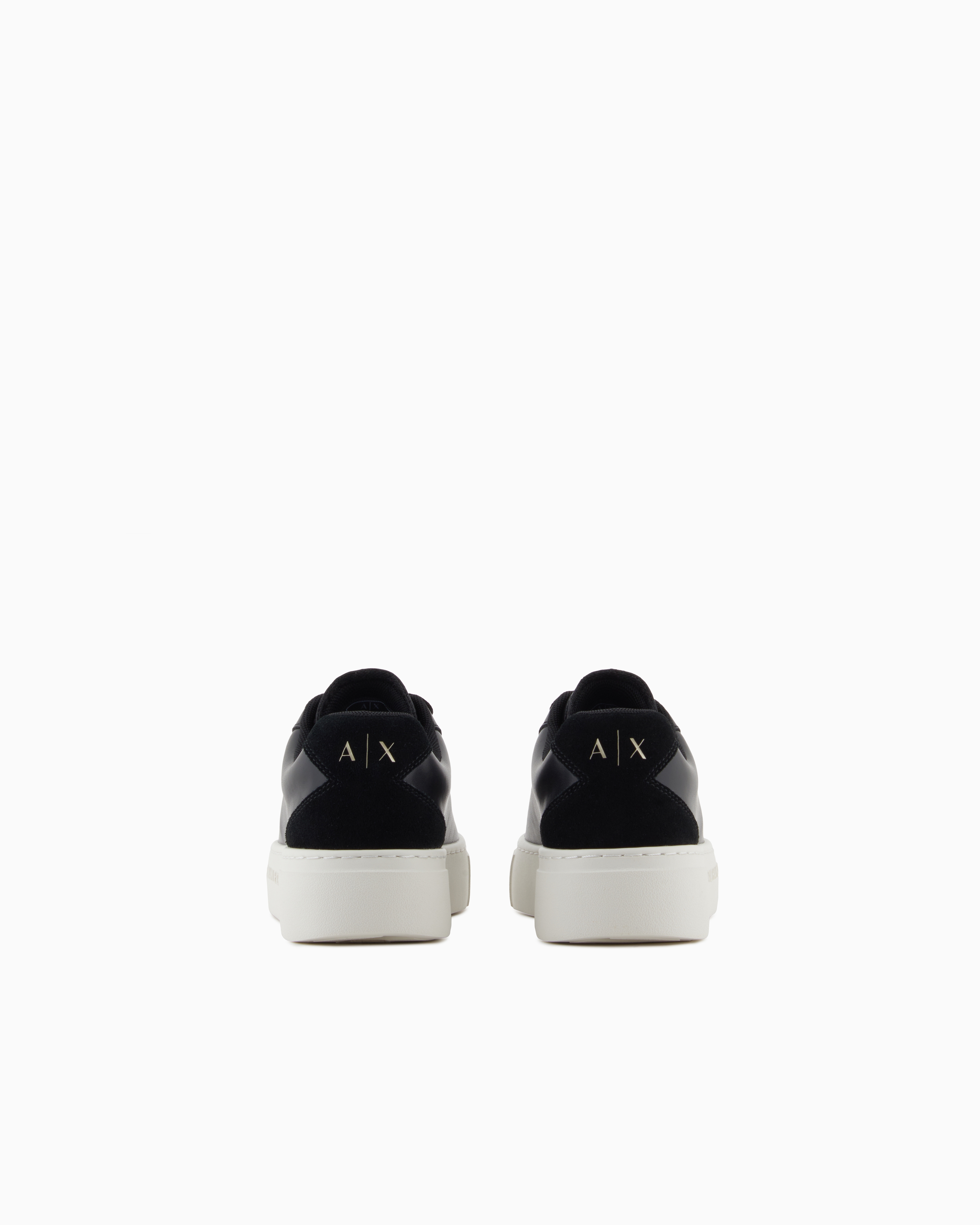 ARMANI EXCHANGE クリーミー＆ゴールド スニーカー Women's Sneakers and Shoes | Armani Exchange