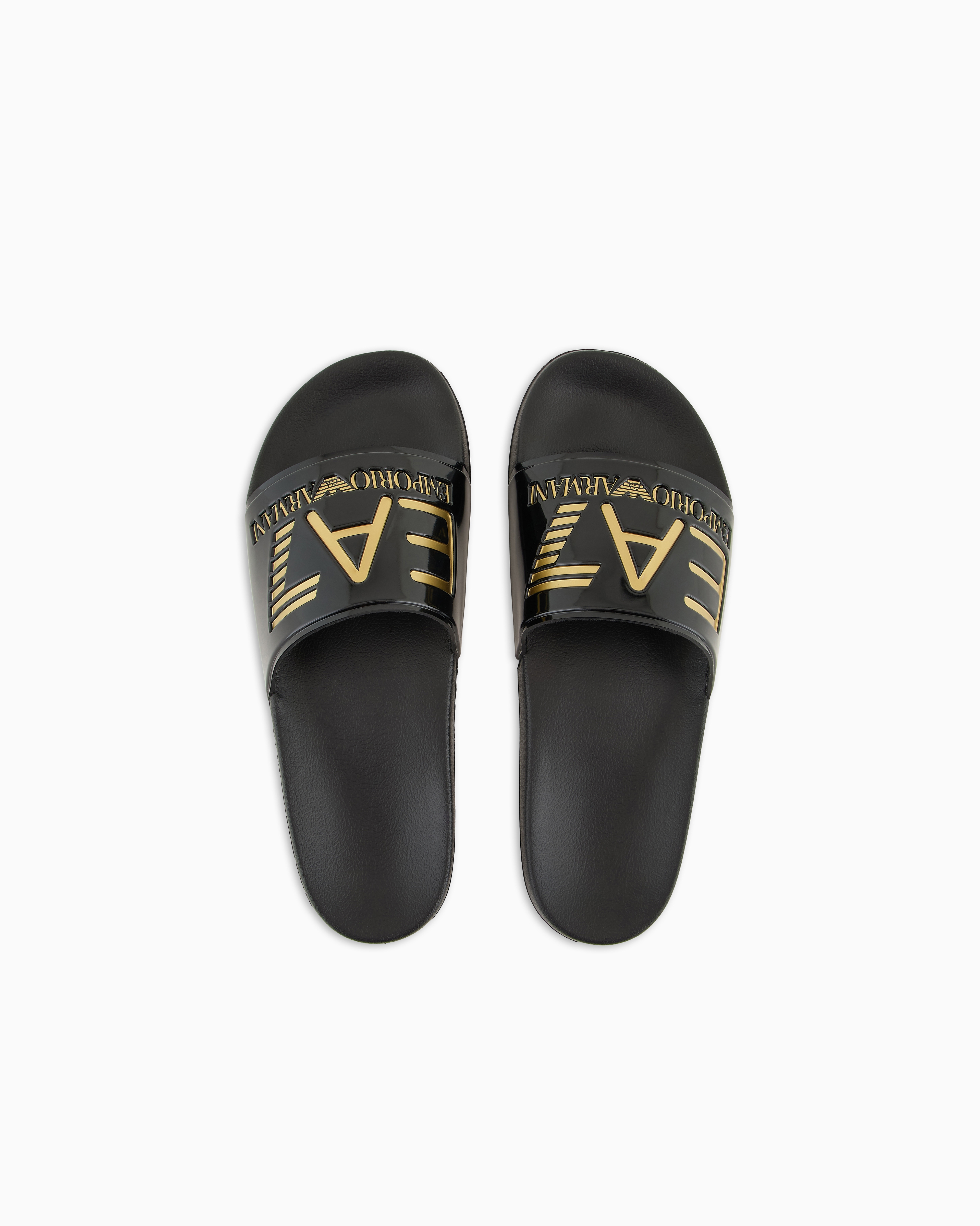 Slides with oversized logo | EA7