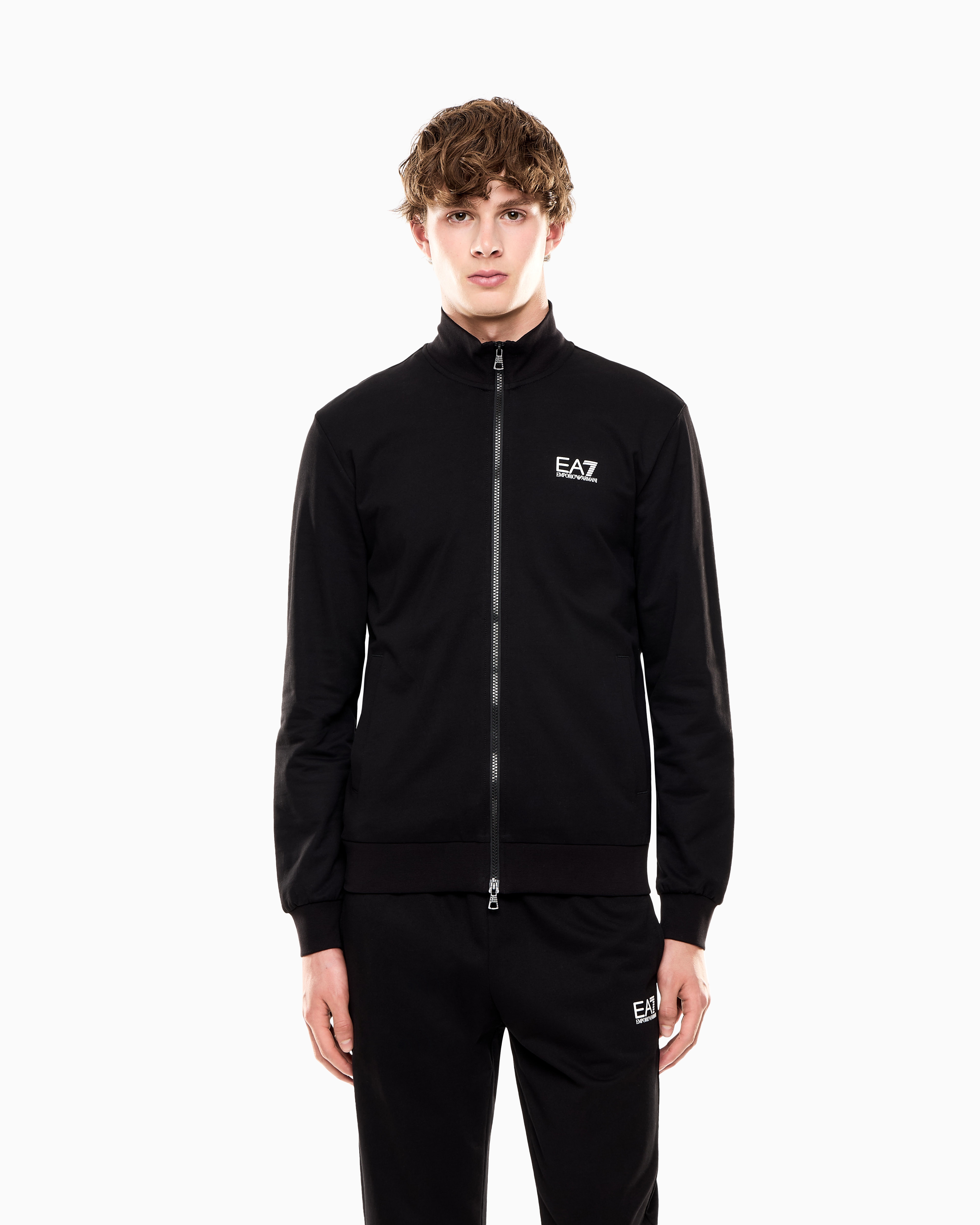 パーカー・フーディ EMPORIO ARMANI Men Hoodies 8NPM31 PJVRZ1200 Black 8NPM13_PJ05Z_0208_F_FW2024.jpg