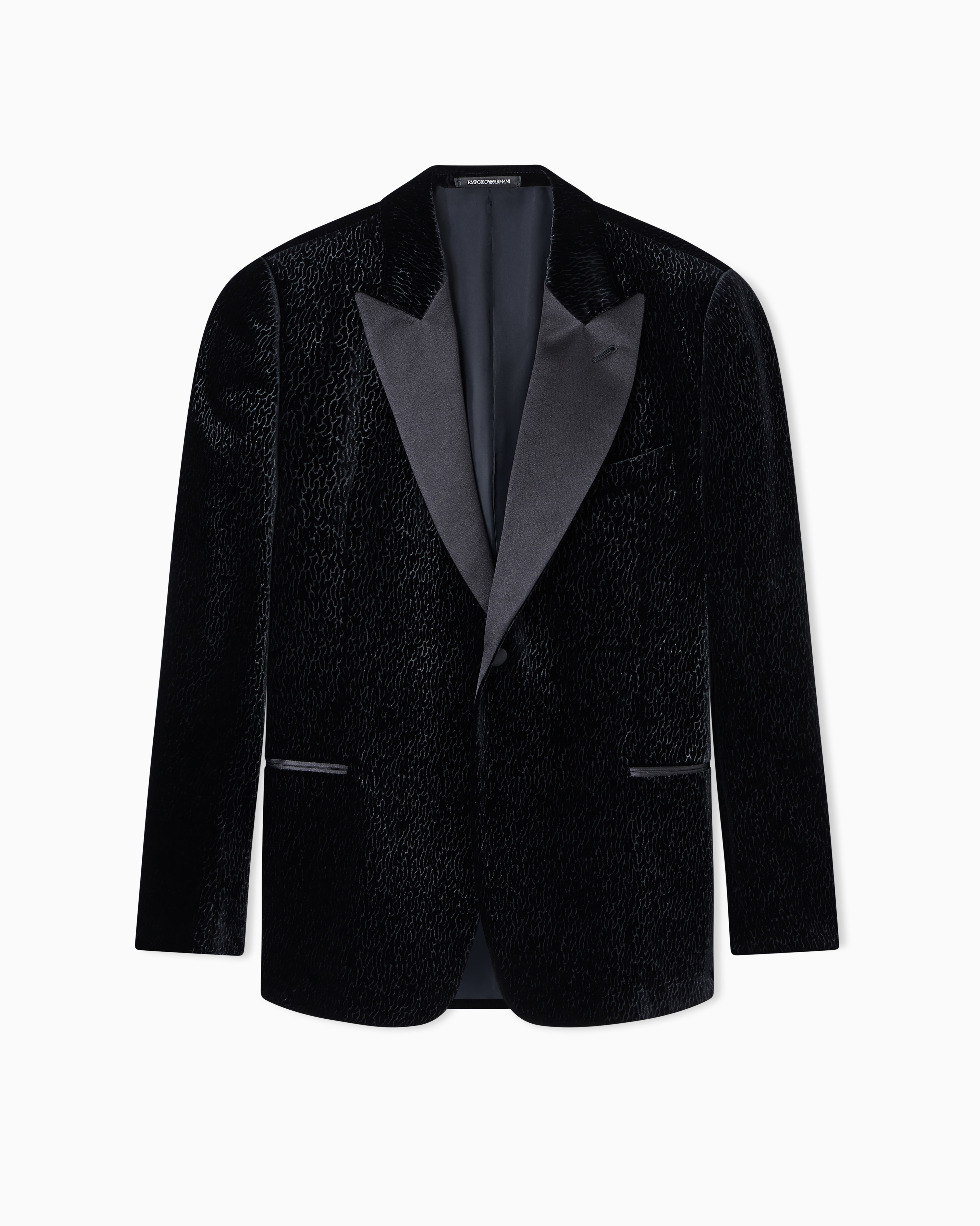 EM003752_TE17086_UC001_F_FW202