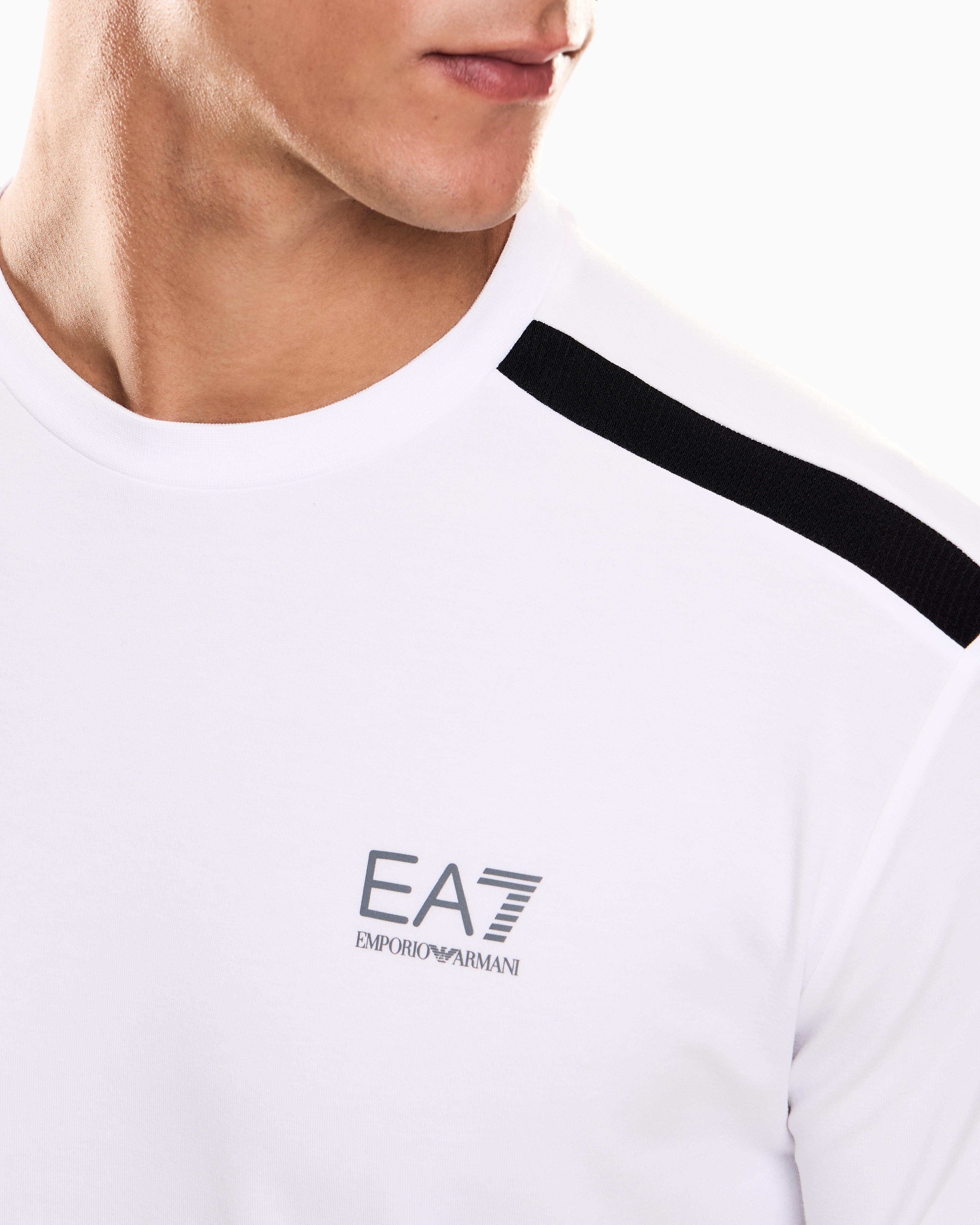 送料・関税込【EA7 EMPORIO ARMANI】VENTUS7 アスリート Tシャツ 送料・関税込【EA7 EMPORIO ARMANI】VENTUS7 アスリート Tシャツ