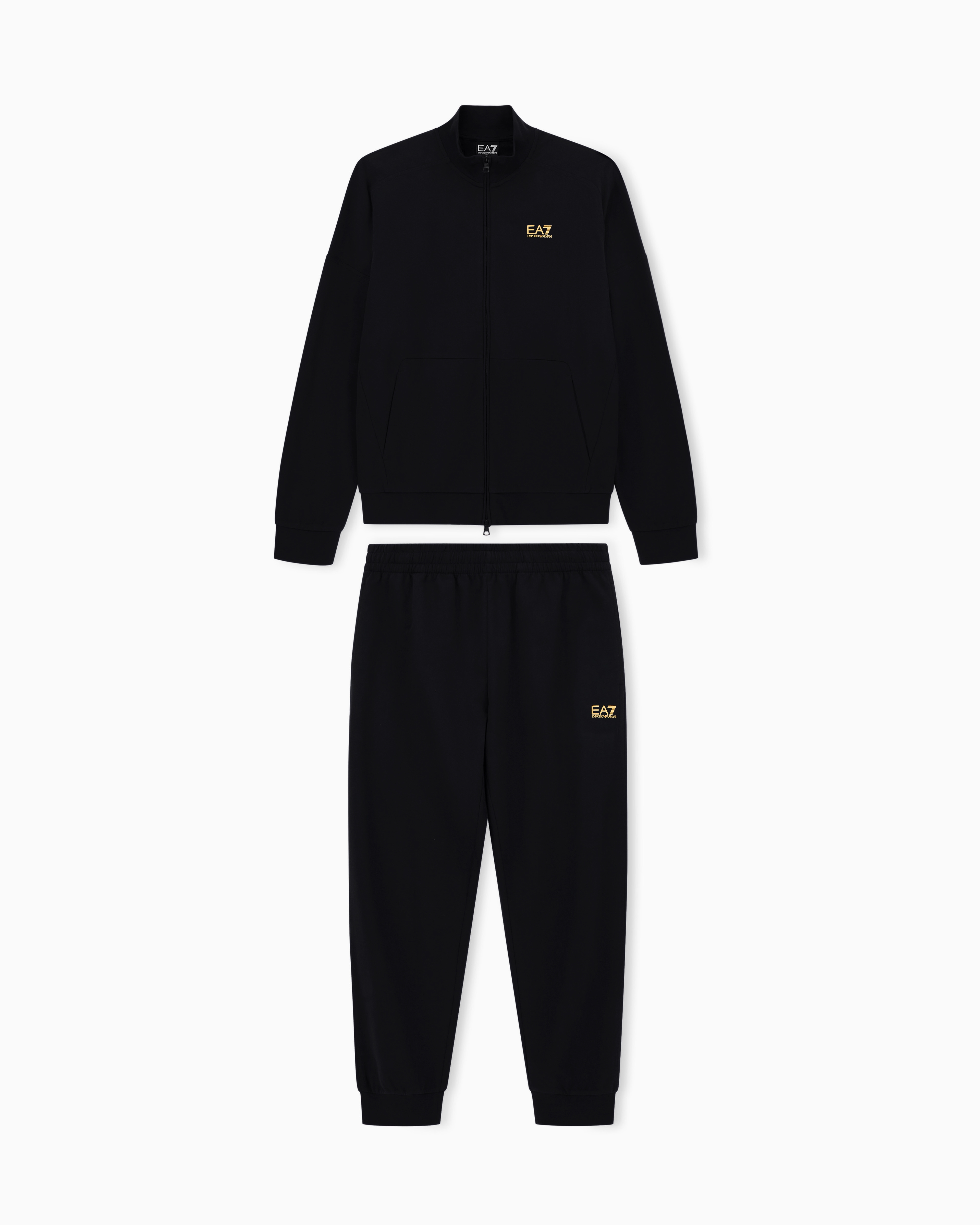 ウォーキング・ランニングウェア EA7 EMPORIO ARMANI jersey set up Armani: EA7 Emporio Armani Presents Its New Fall Winter 2023