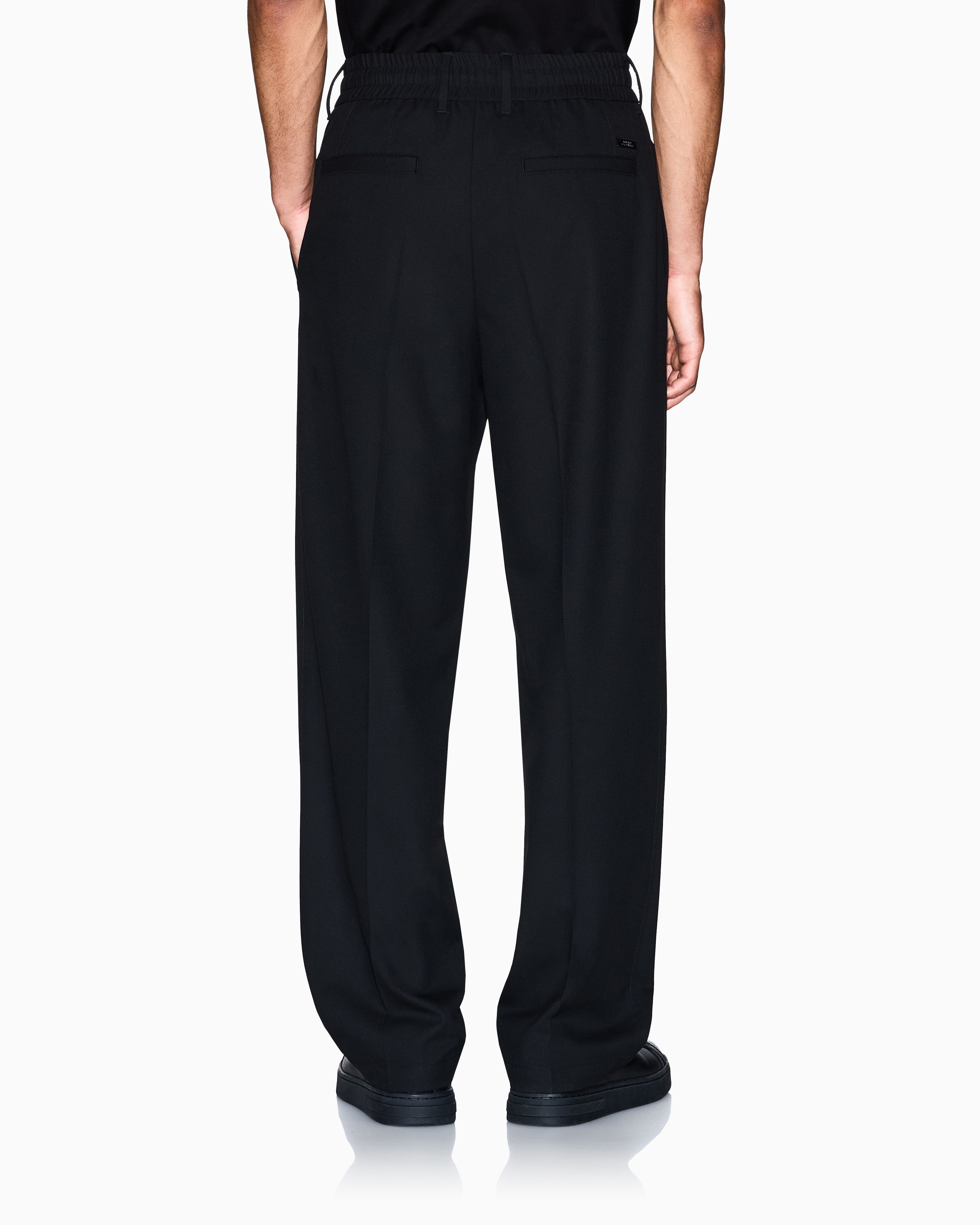 Pleated trousers