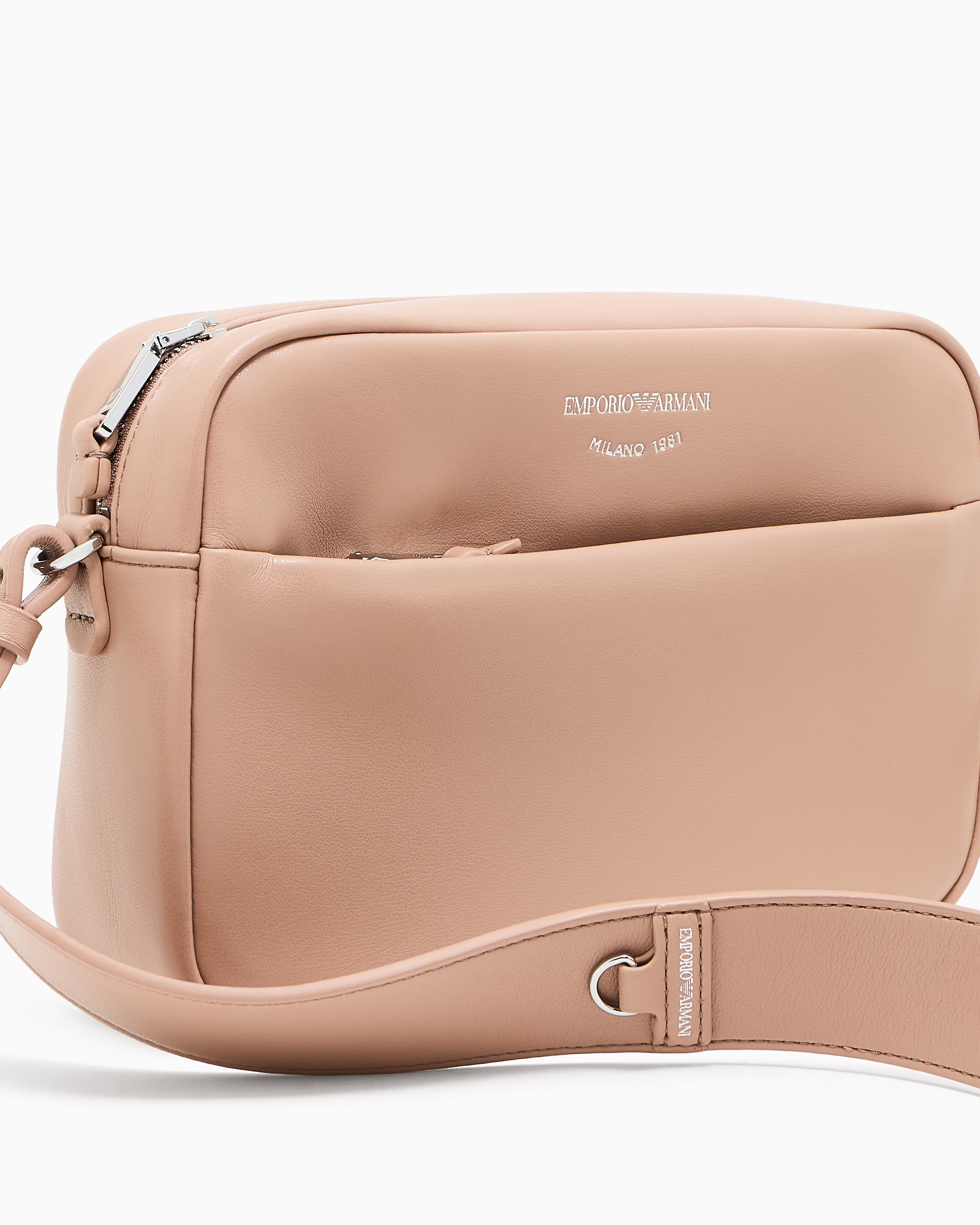 カメラケース レザー ショルダーストラップ付き | Emporio Armani