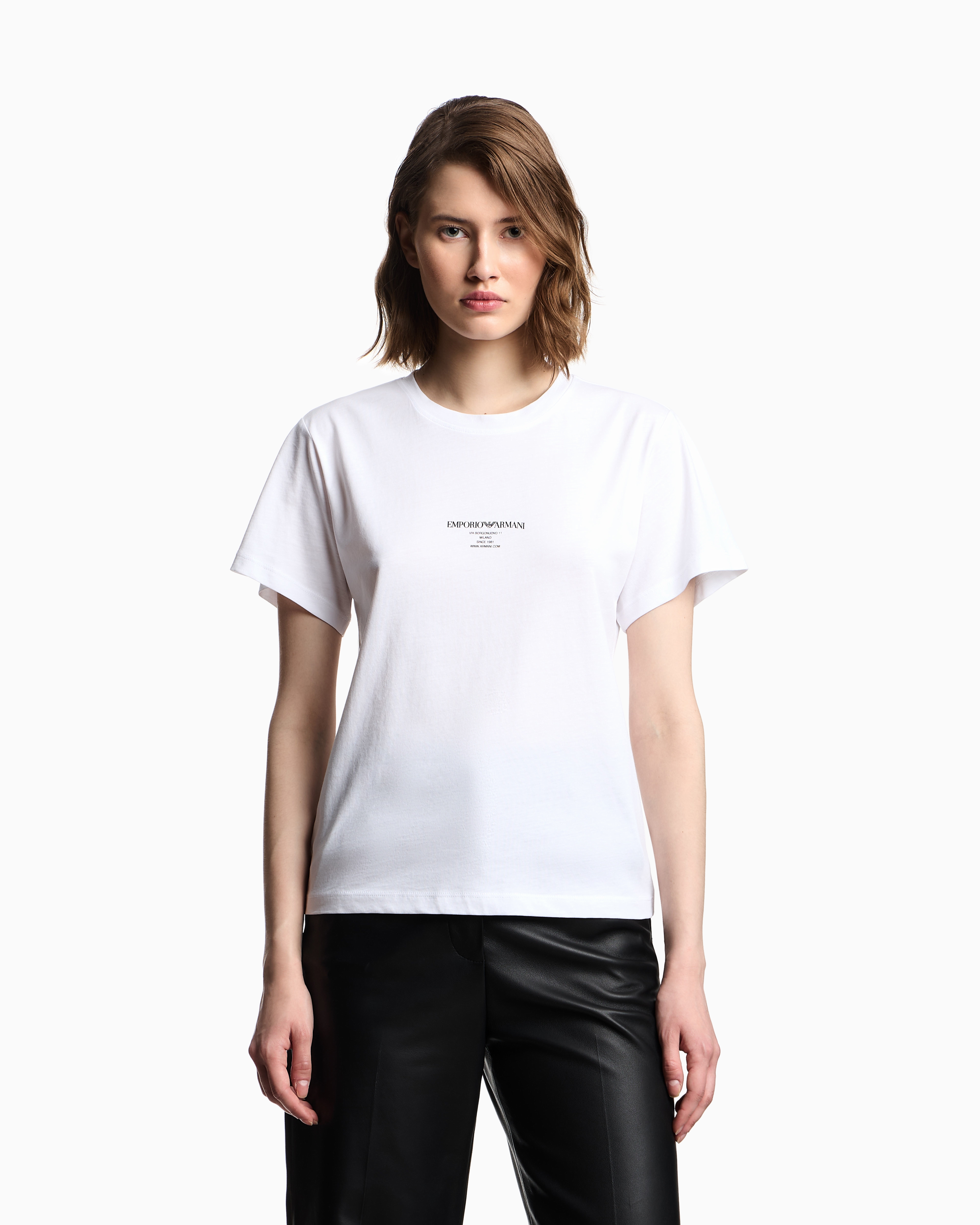 Tシャツ・カットソー EMPORIO ARMANI Woman T-Shirt White EW001523AF12573 U0002 Shop Women's Emporio Armani Big Logo T-Shirt in White Online
