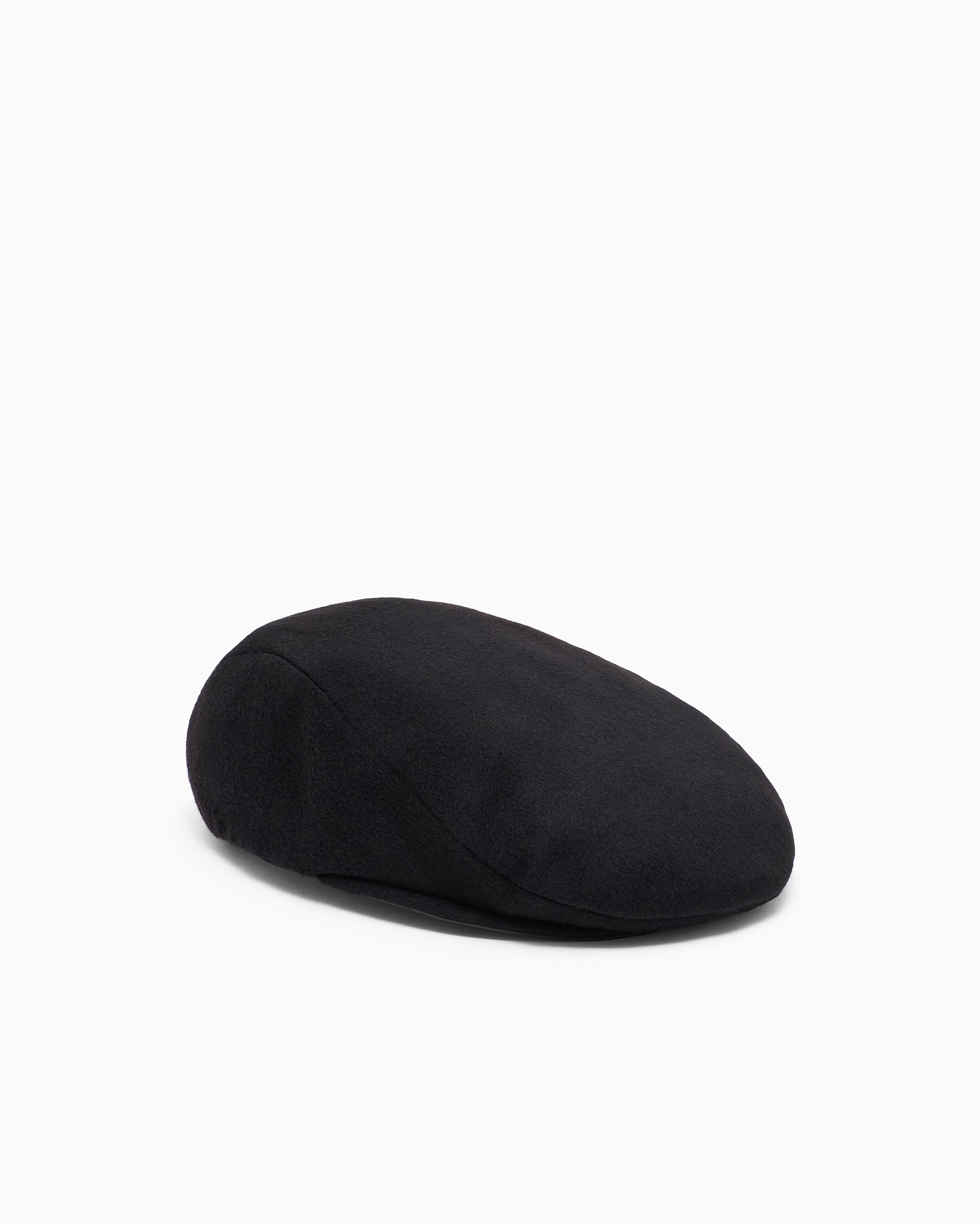 Giorgio Armani Béret En Tissu De Cachemire In Black