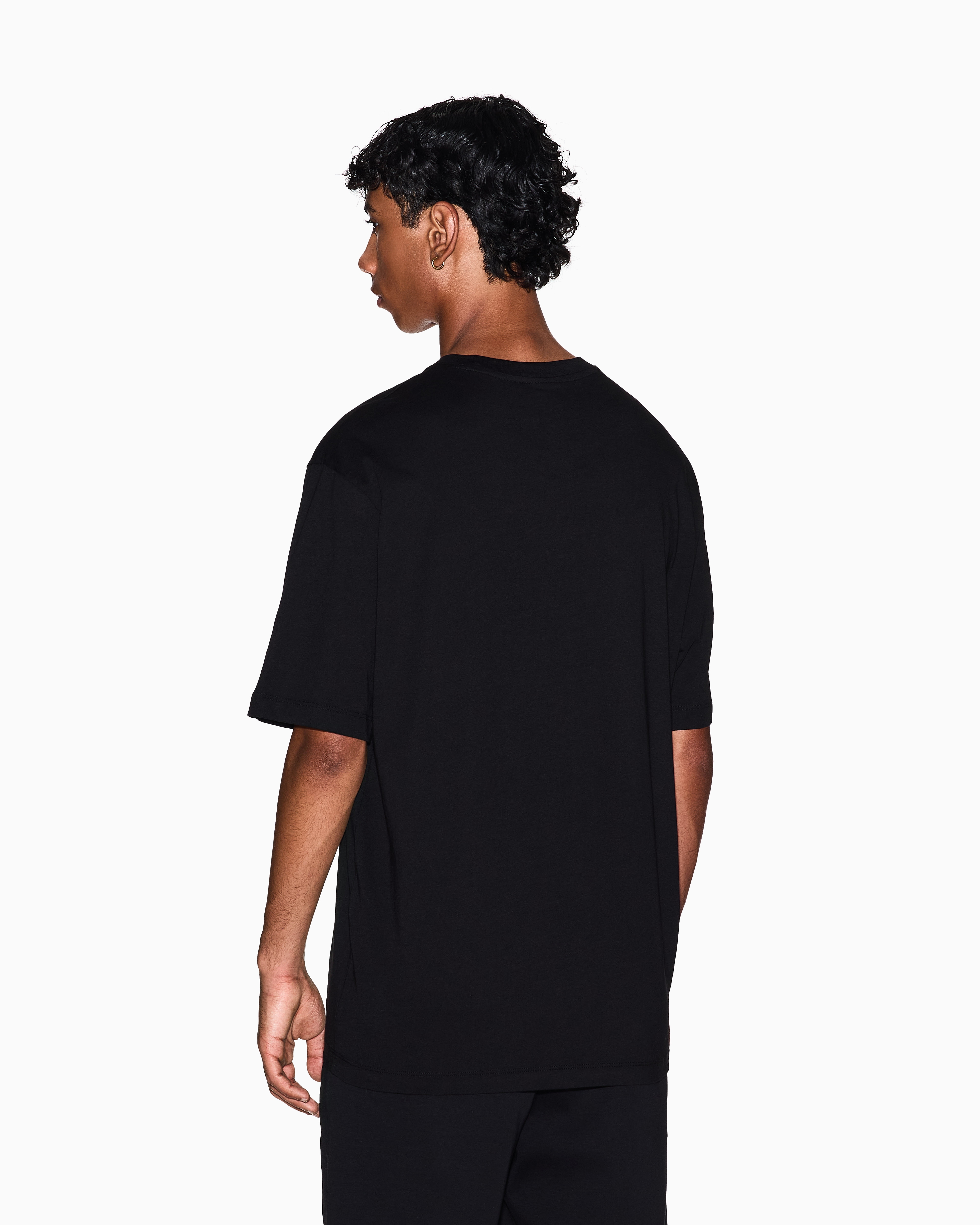 Tシャツ・カットソー ARMANI EXCHANGE Men T-shirt Black XM000533AF10364 UC001 Regular fit T-shirt with pocket and logo | Armani Exchange