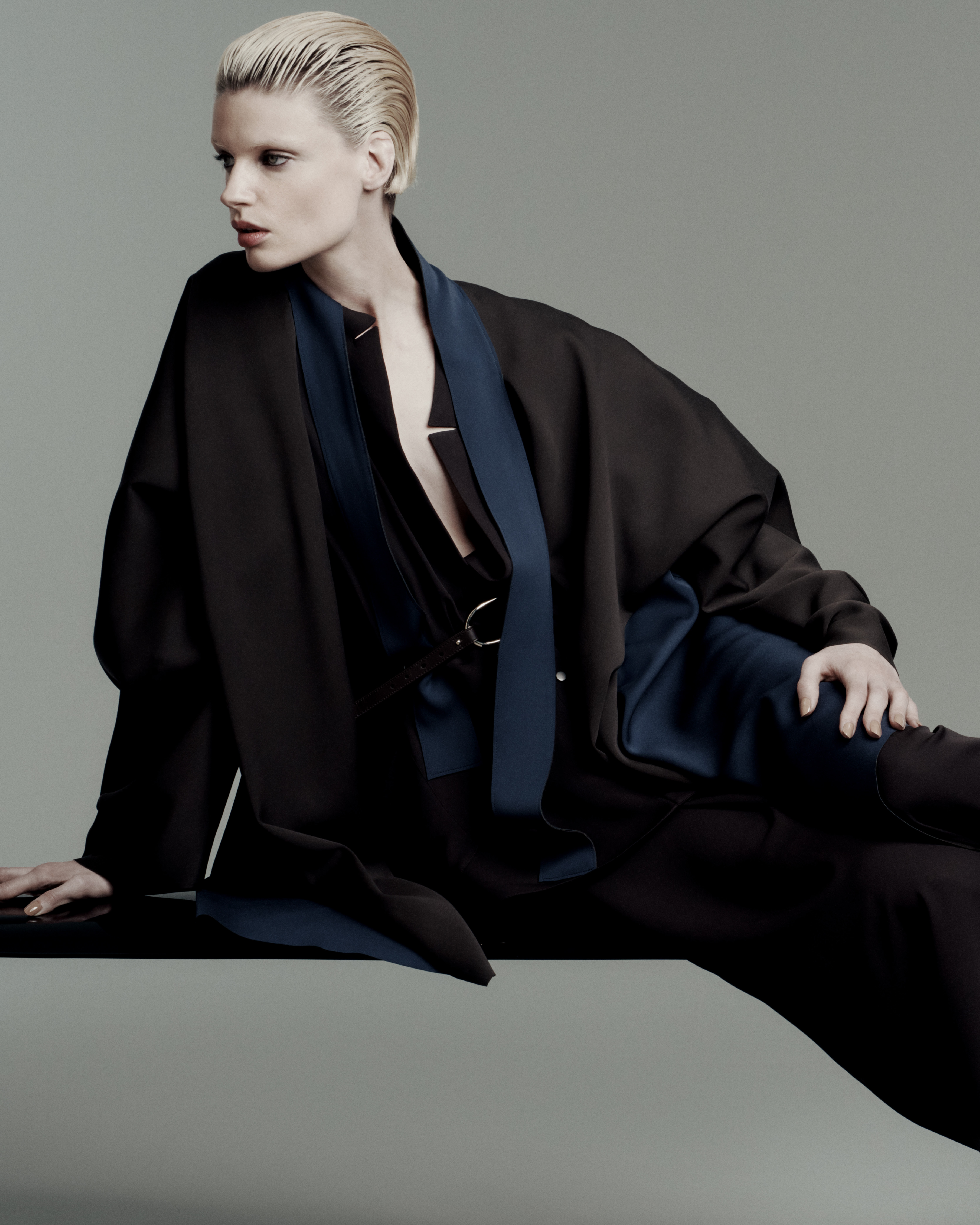 ヴィンテージ ラインストーン ジョルジオ アルマーニ ARMANI