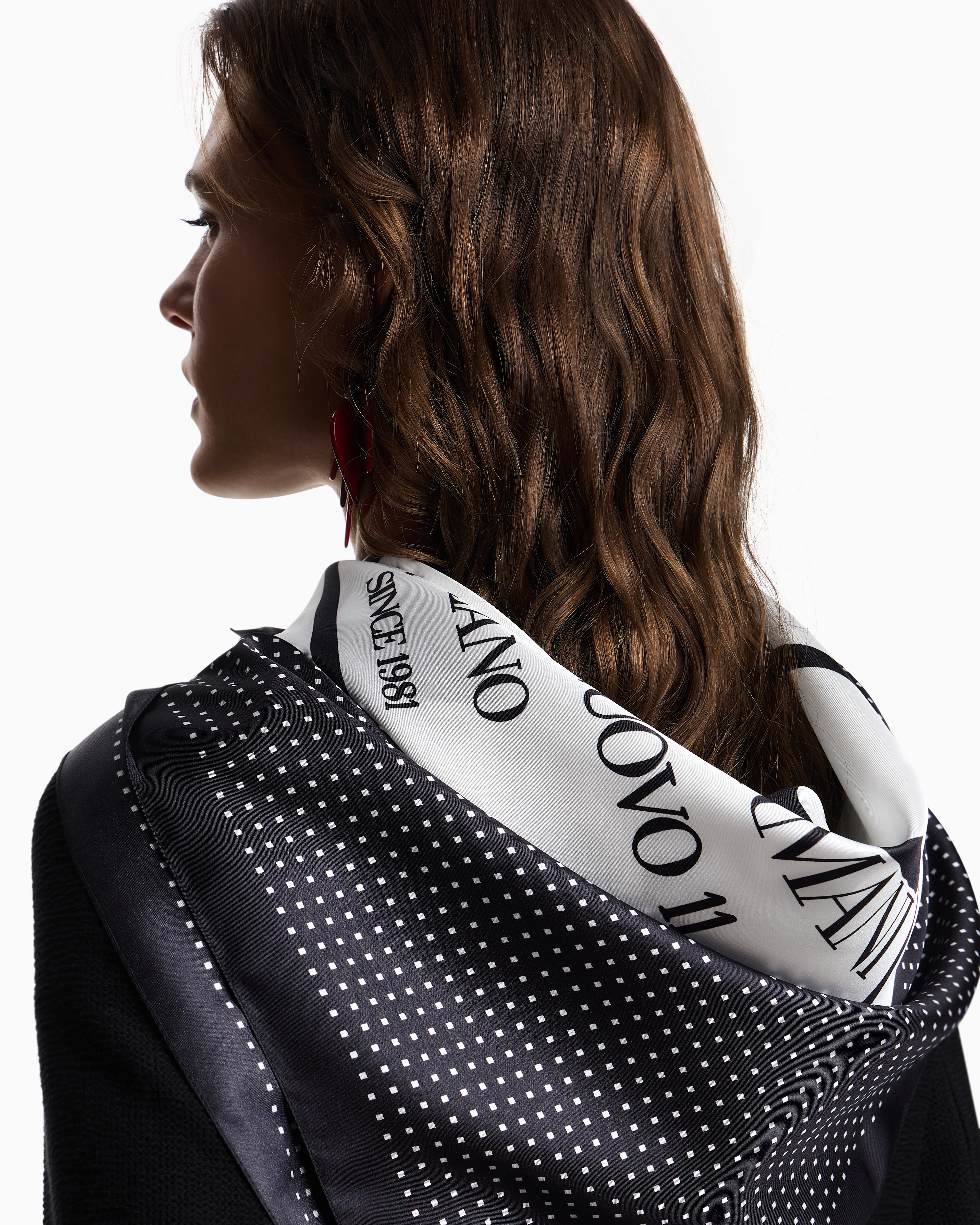 スカーフ EMPORIO ARMANI Woman Scarf Lilac EW001865AF15674 UA174 スカーフ EMPORIO ARMANI Woman Scarf Lilac EW001865AF15674