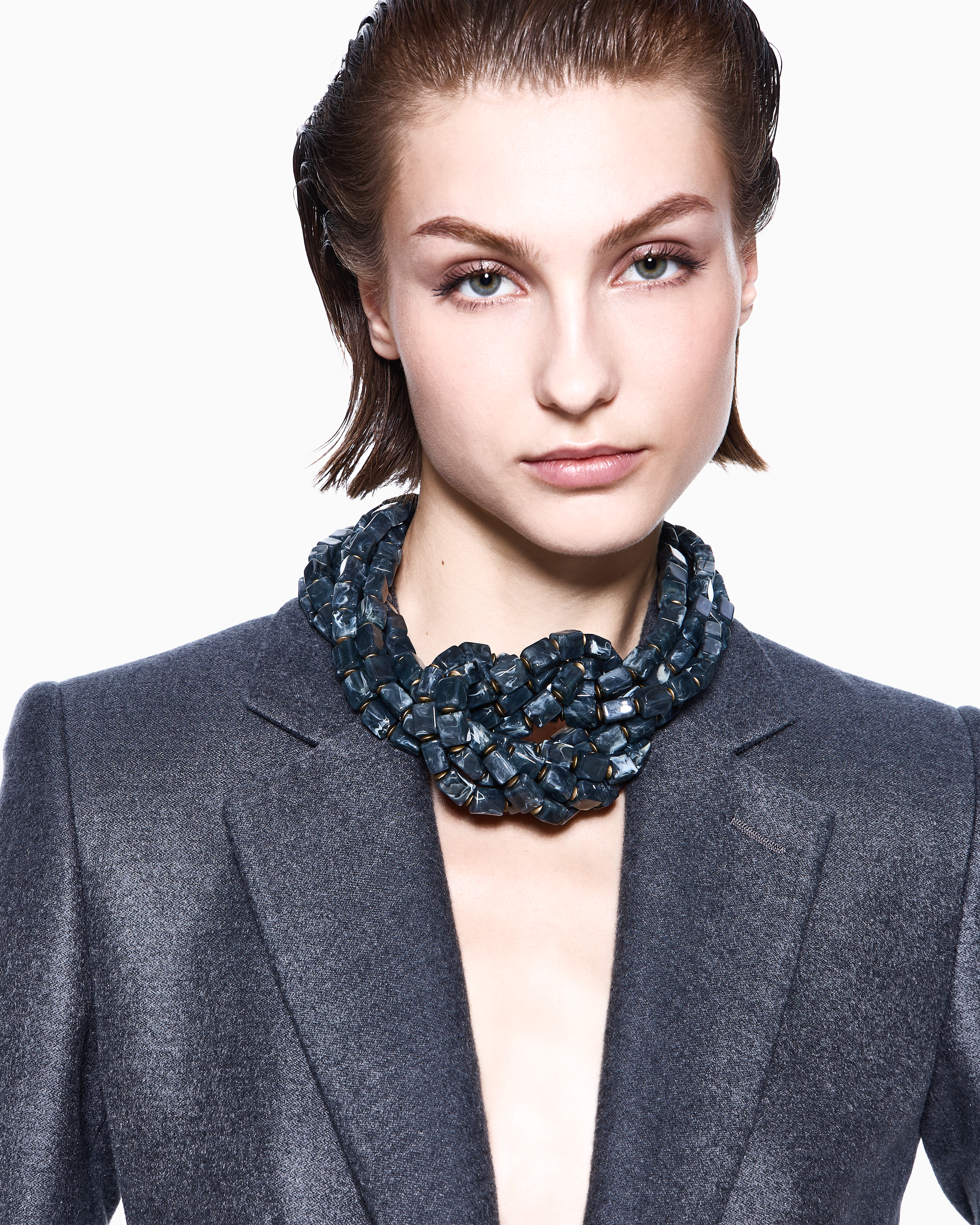Giorgio Armani Mehrreihige Geflochtene Kette Aus Harz In Green
