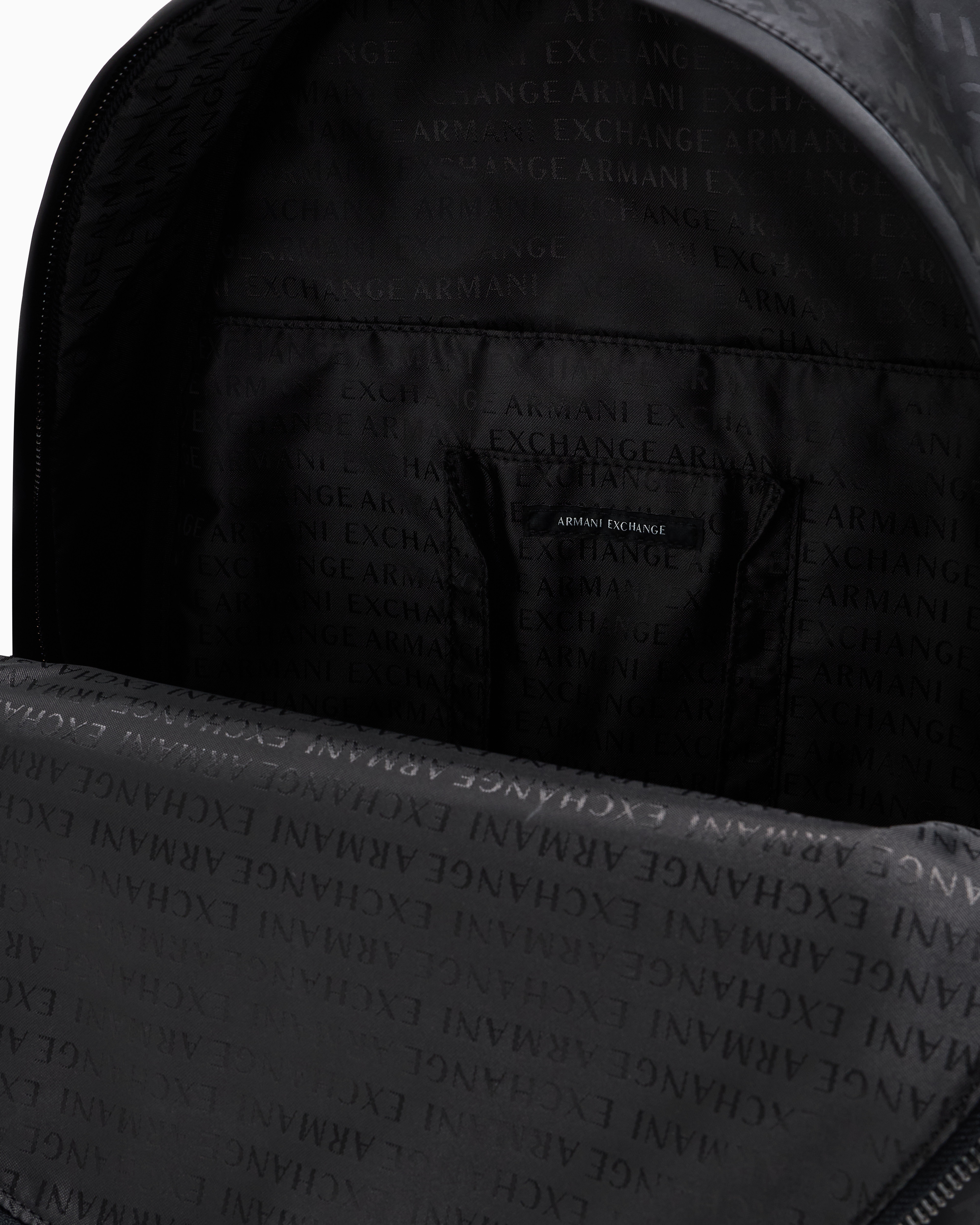 Armani Exchange ブラック レザーバックパック アルマーニ エクスチェンジ ARMANI EXCHANGE ARMANI EXCHANGE A