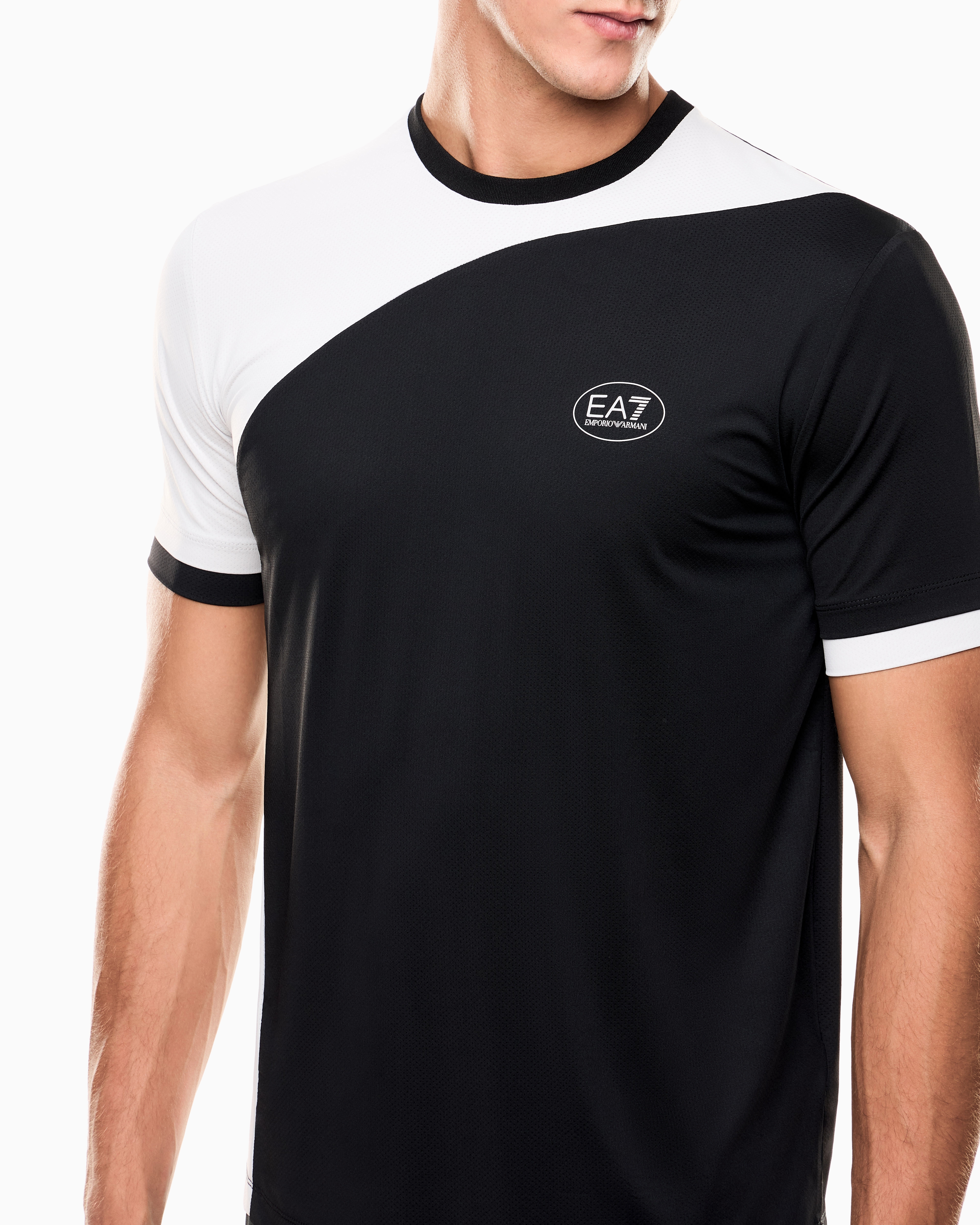 Tennis Pro crew-neck T-shirt in VENTUS7 technical fabric | EA7