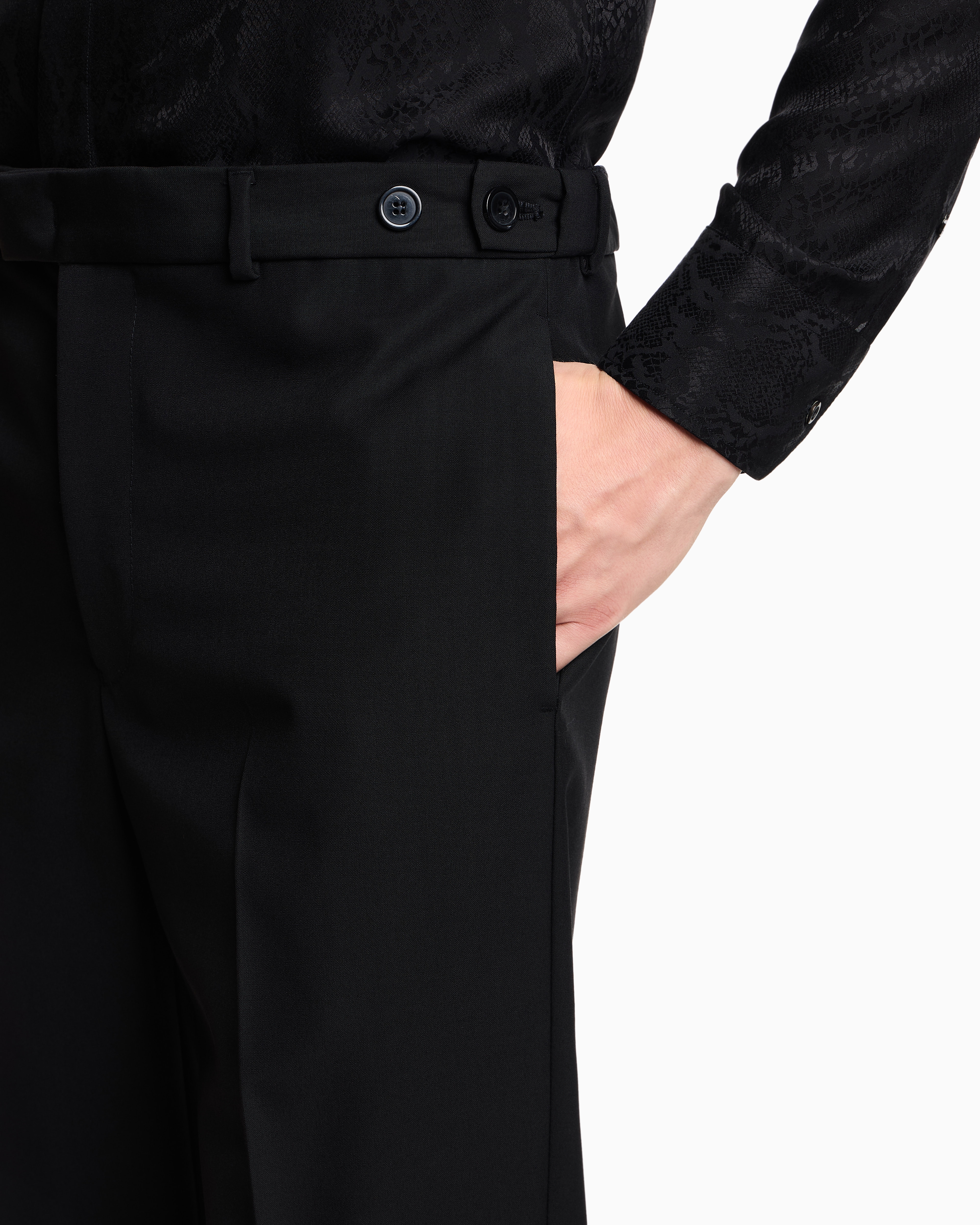 Emporio Armani Trousers With A Pleat In Virgin Wool With A Technical Finish In Black