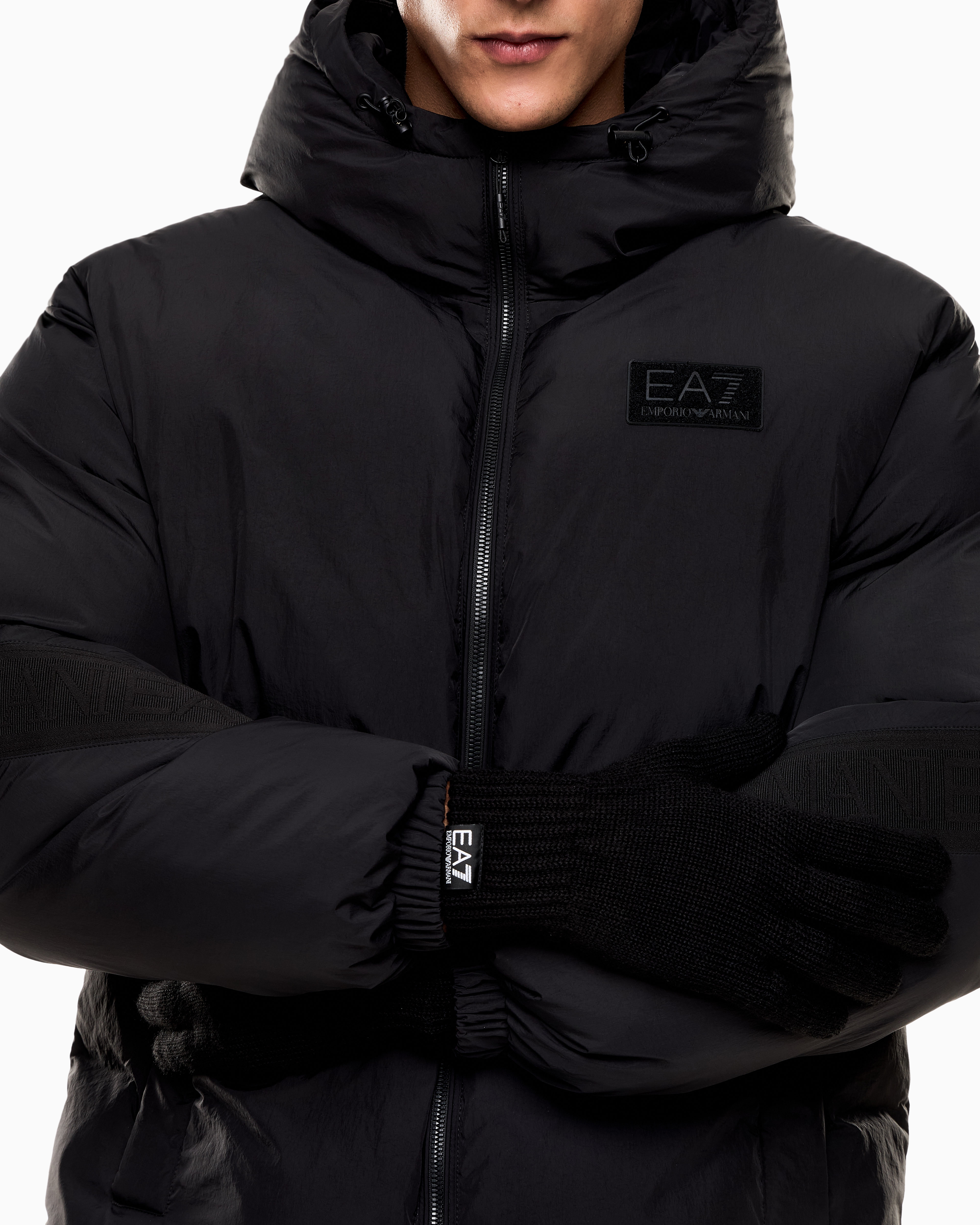 Ea7 Wool-blend Gloves In Black