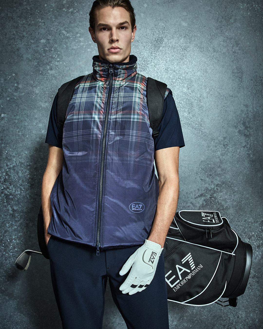 J7305 美品 ジョルジオアルマーニ 近年モデルサマーアンコンジャケット 46 J7305 美品 ジョルジオアルマーニ 近年モデルサマーアンコン