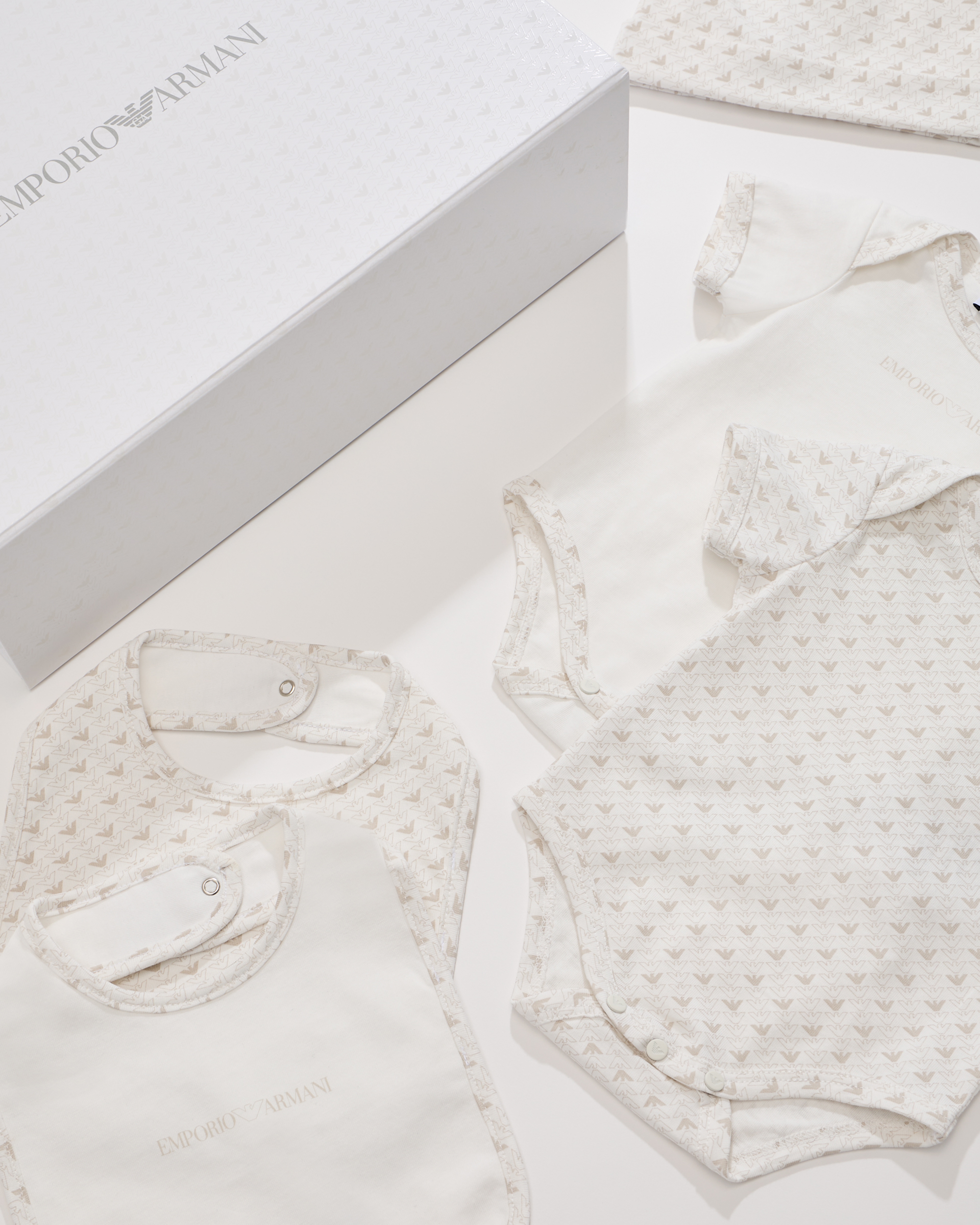 Emporio Armani - Pack of two jersey bodysuits with op-art eagles and logo, Unisex Junior, Beige, Size: