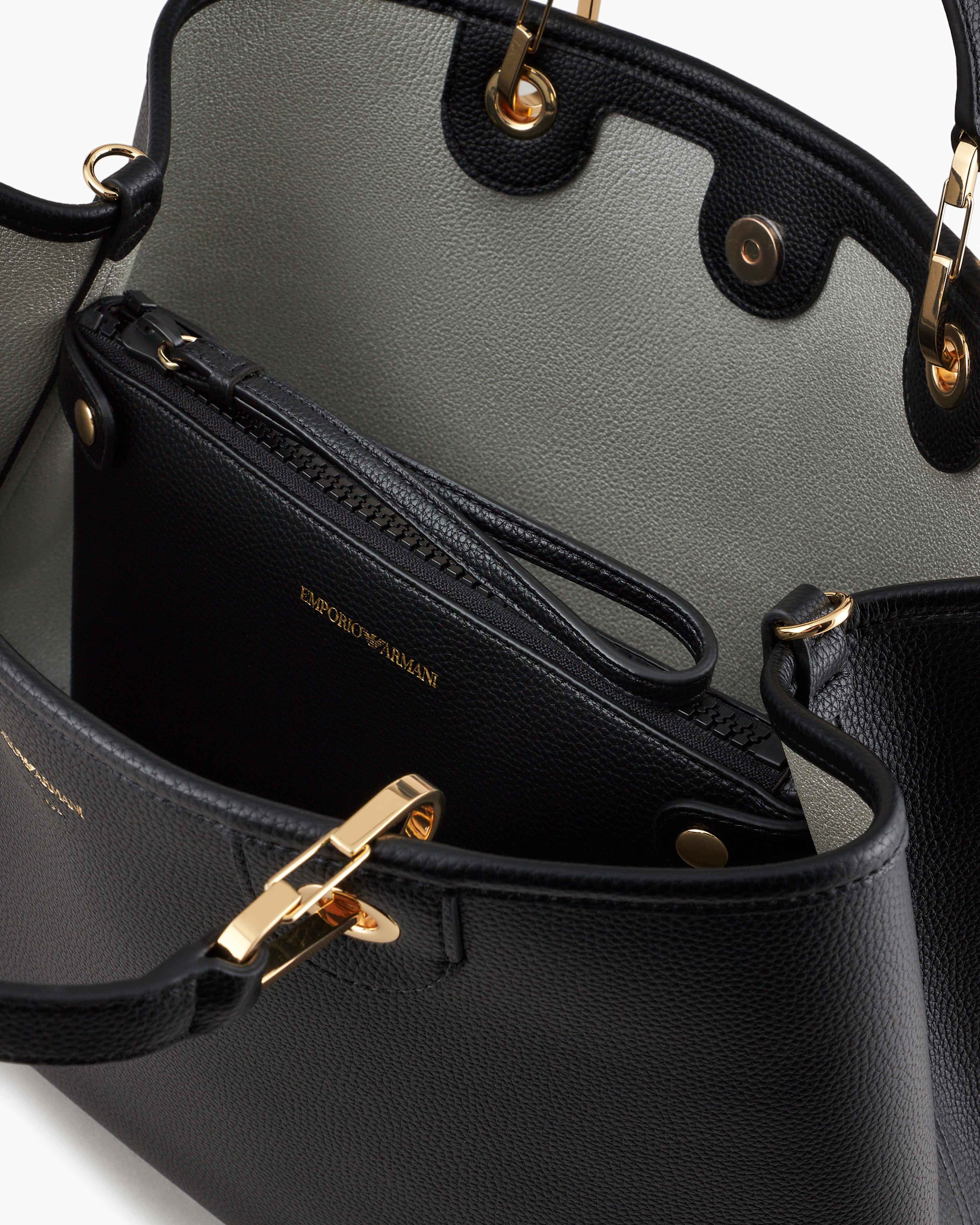 EMPORIO ARMANI XVPS11XR273K485 関税送料込 undefined
