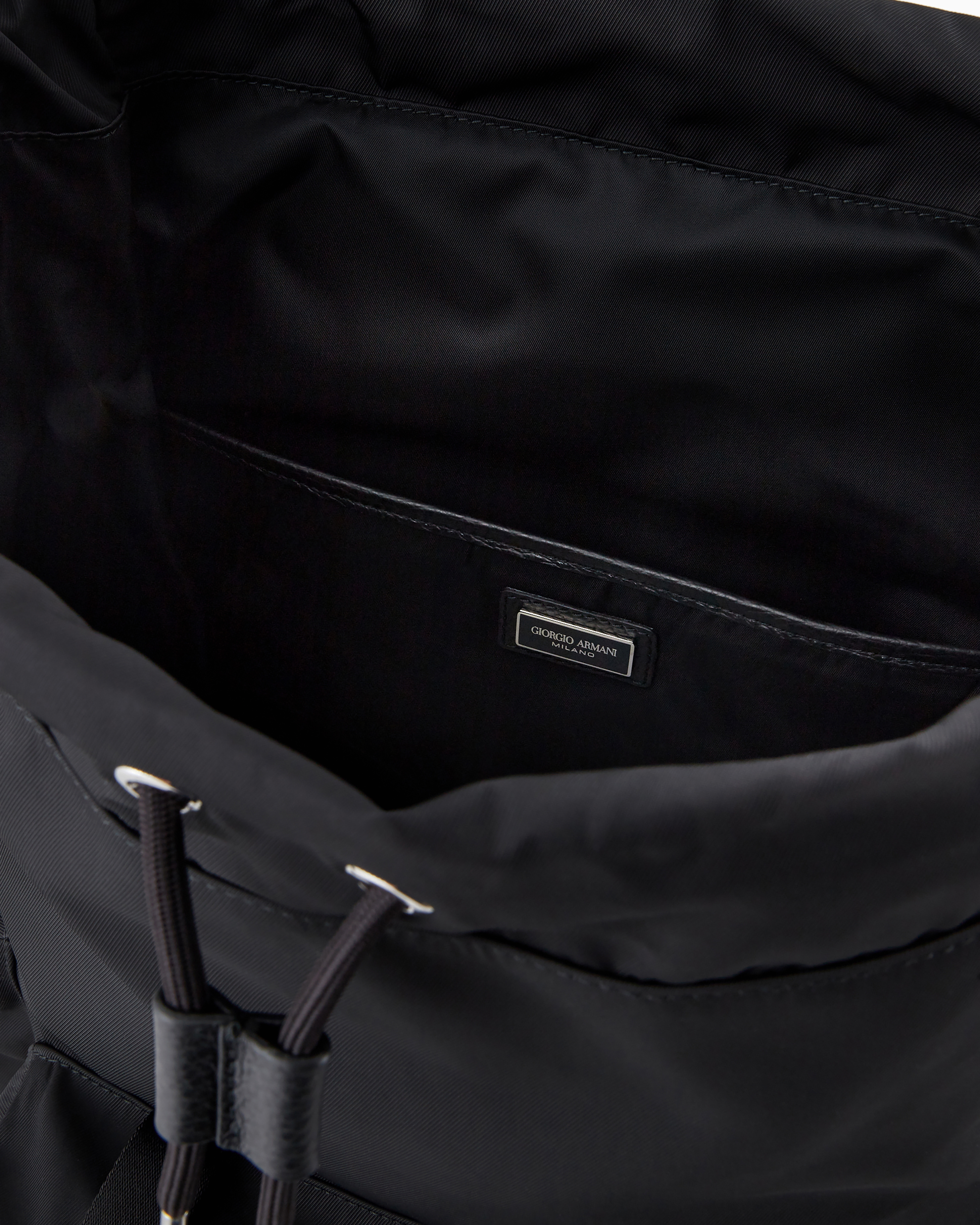 GIORGIO ARMANI リュック Round leather backpack | Giorgio Armani