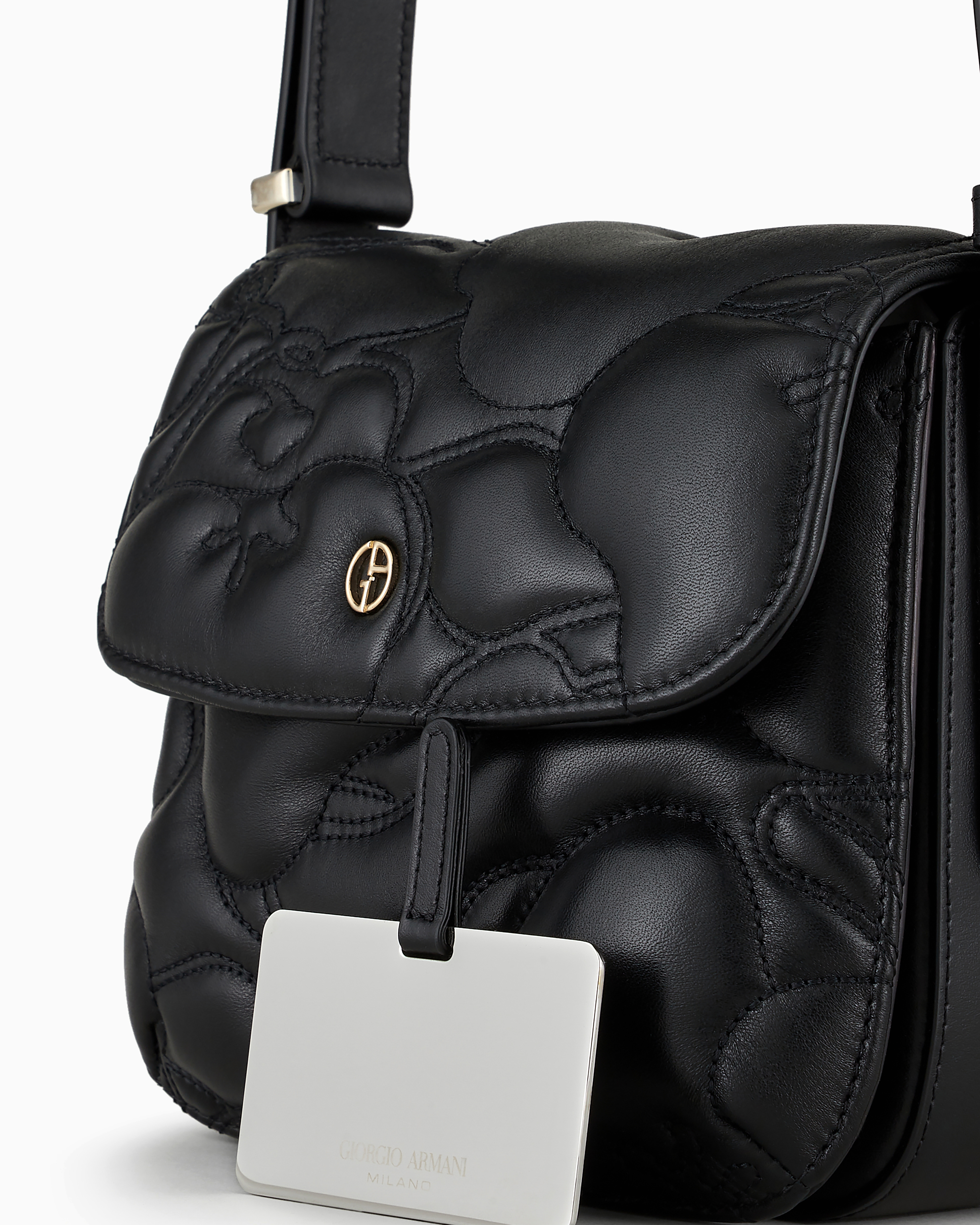 レア　GIORGIO ARMANI ショルダーバッグ 楽天市場】Giorgio Armani【ジョルジオ アルマーニ】 クロコ型