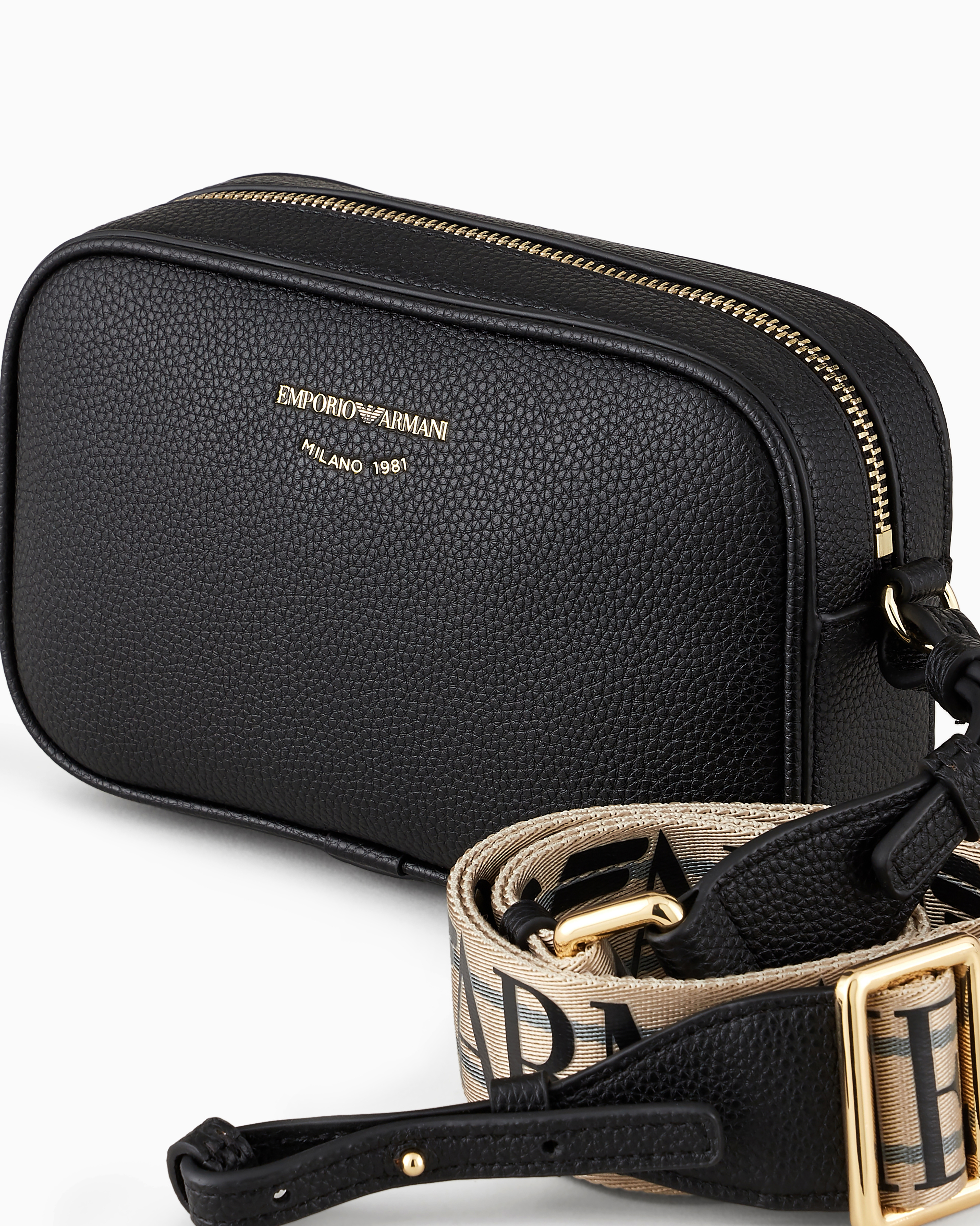 GIORGIO ARMANI ジョルジオ アルマーニ カメラ ショルダー カメラケース ディアプリント ショルダーストラップ | Emporio