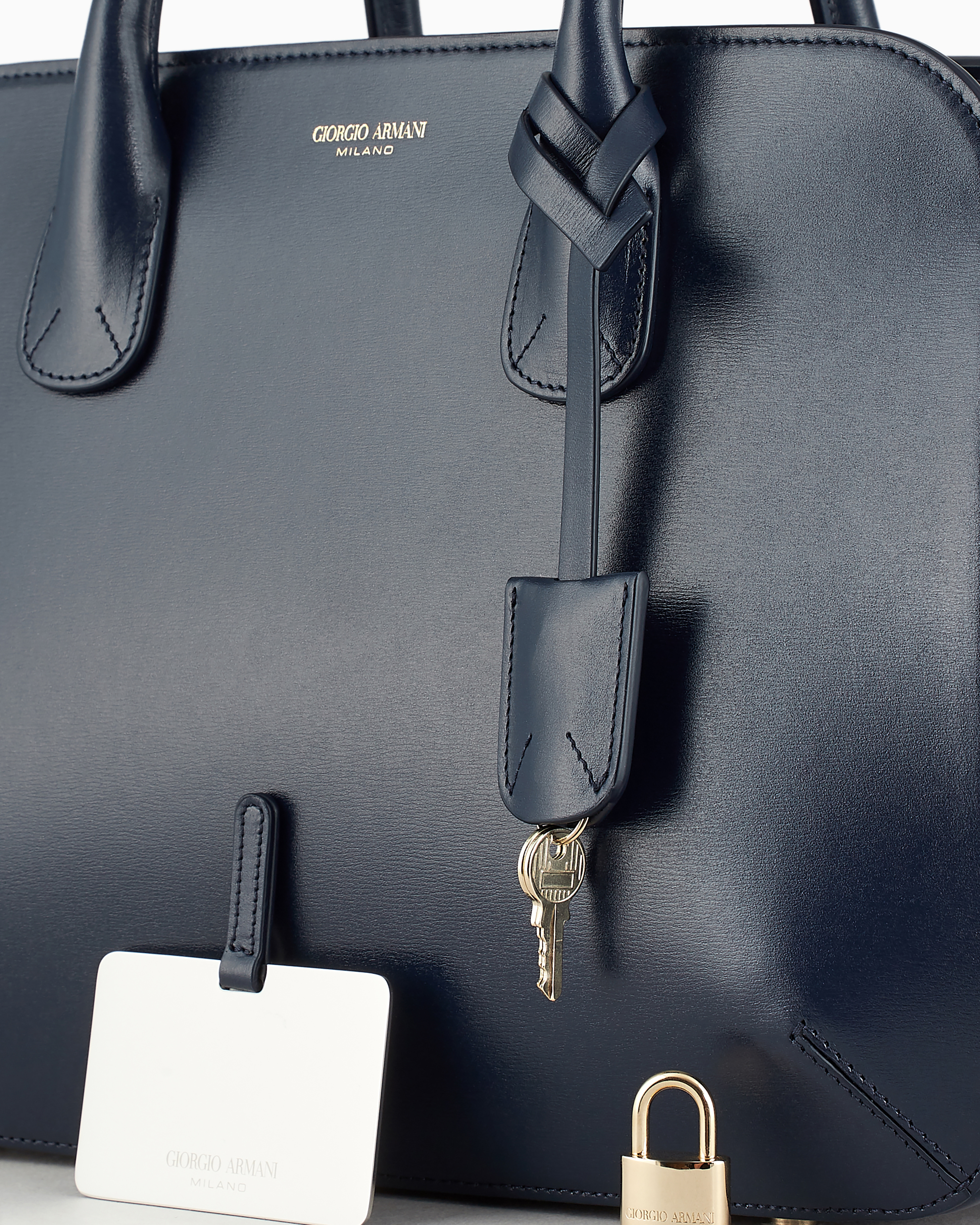 【極美品/希少モデル】ジョルジオアルマーニ ボストンバッグ 2way レザー GIORGIO ARMANI リネン レザー ダッフルバッグ 2WAY (GIORGIO