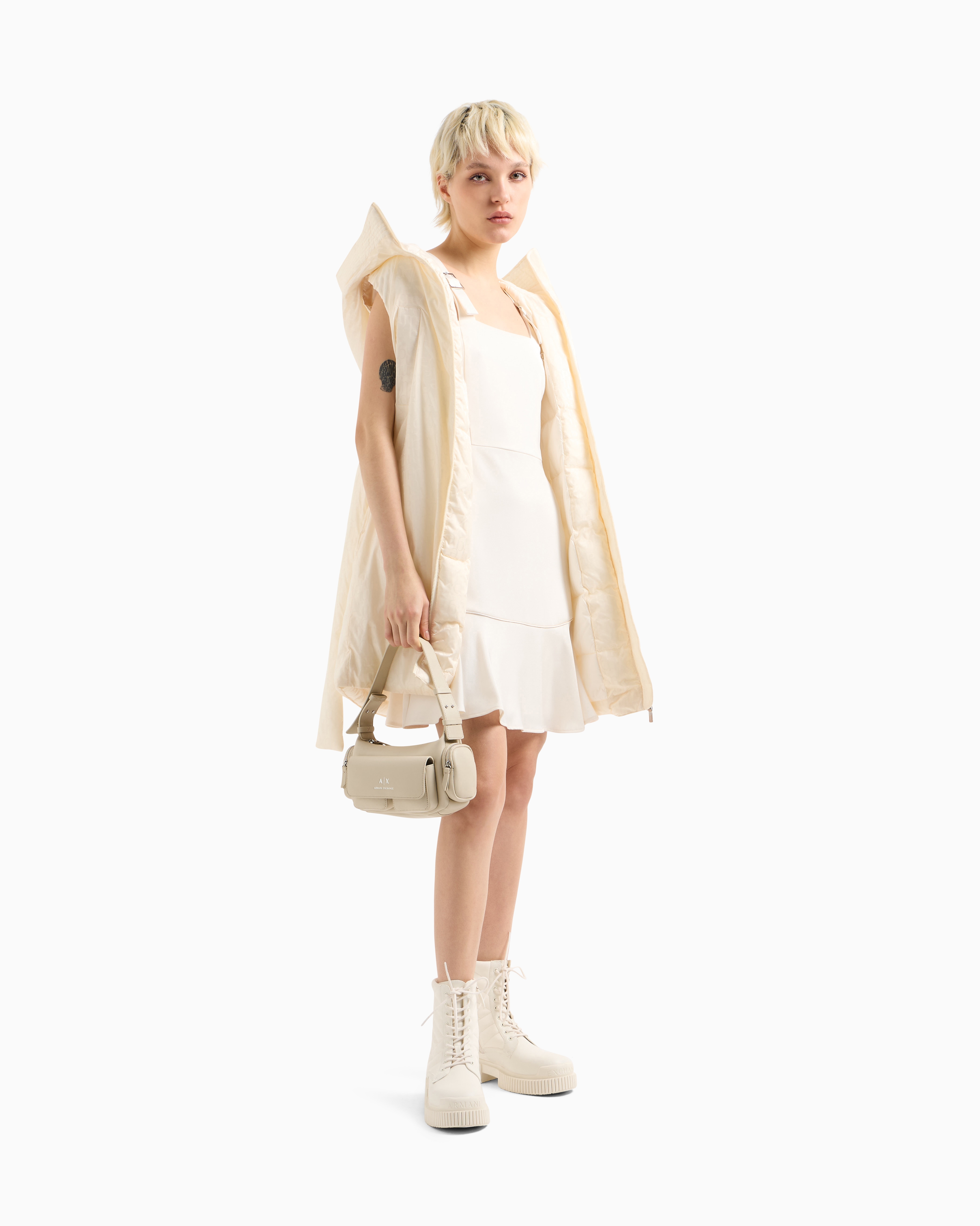 Large shoulder bag with side pockets