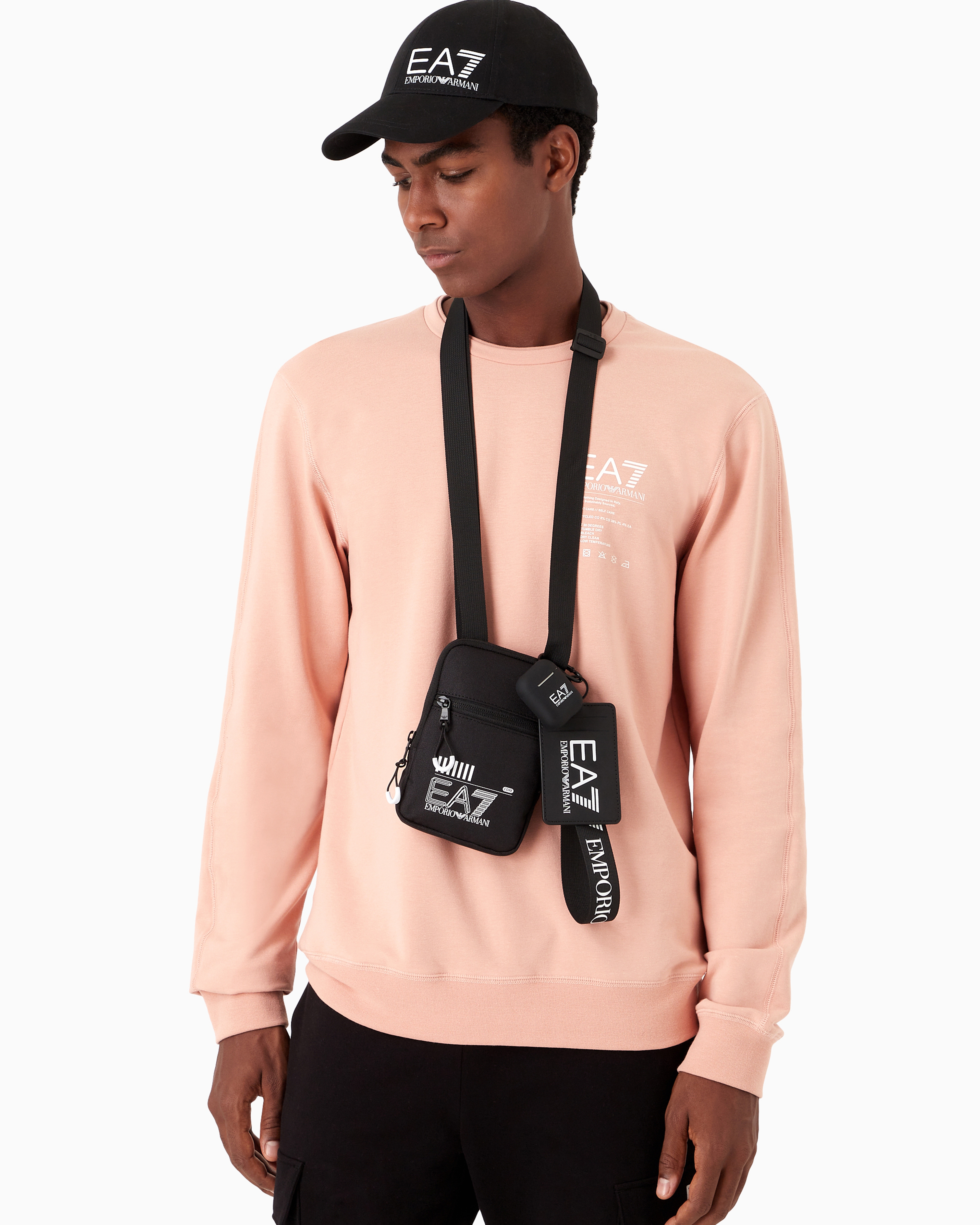 EMPORIO ARMANI AirPodsケース 楽天市場】EMPORIO ARMANI イヤホンケース エンポリオアルマーニ