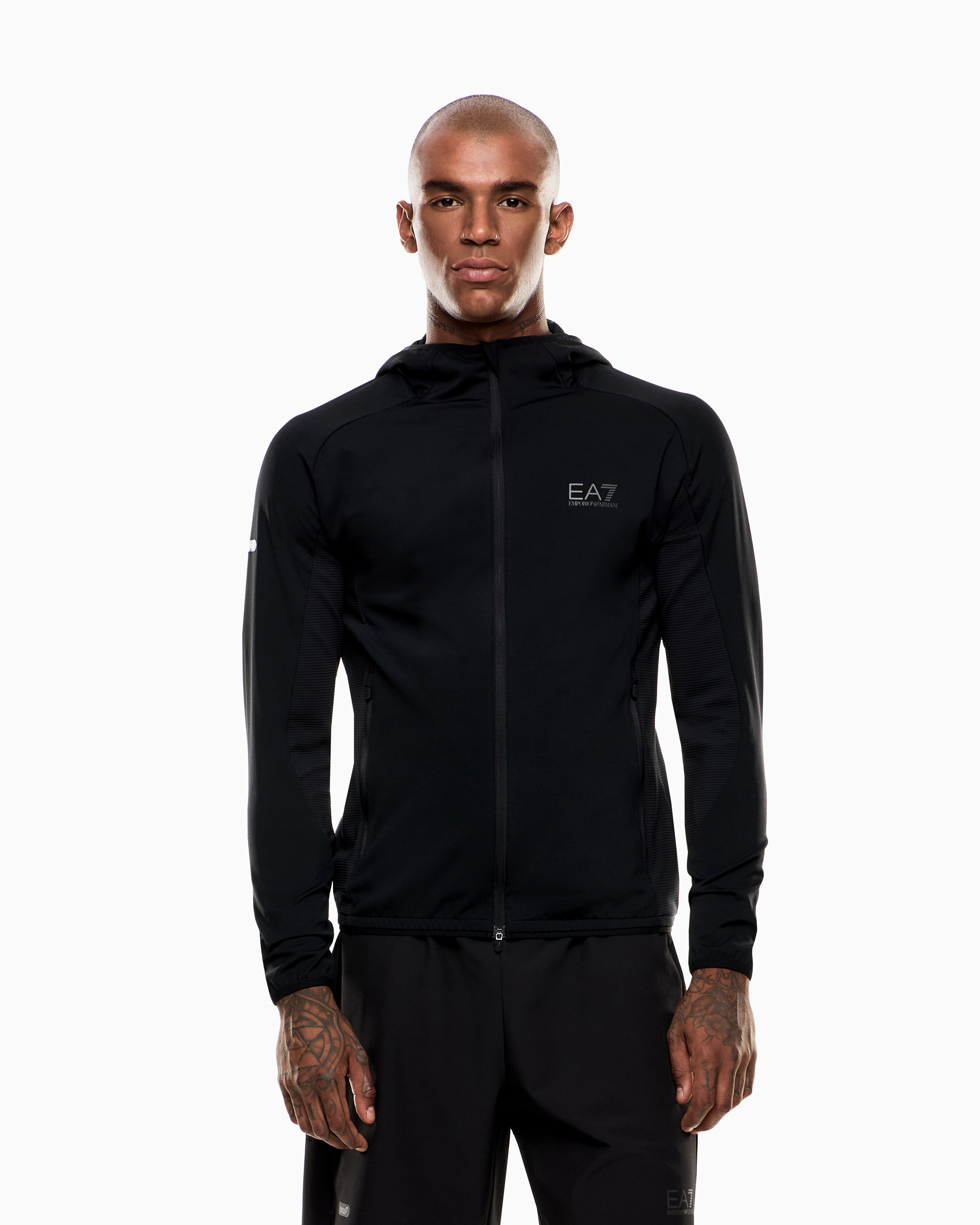 【新品未使用】EA7 DYNAMIC ATHLETE 上下セット EA7 EMPORIO ARMANI エアセッテ エンポリオアルマーニ