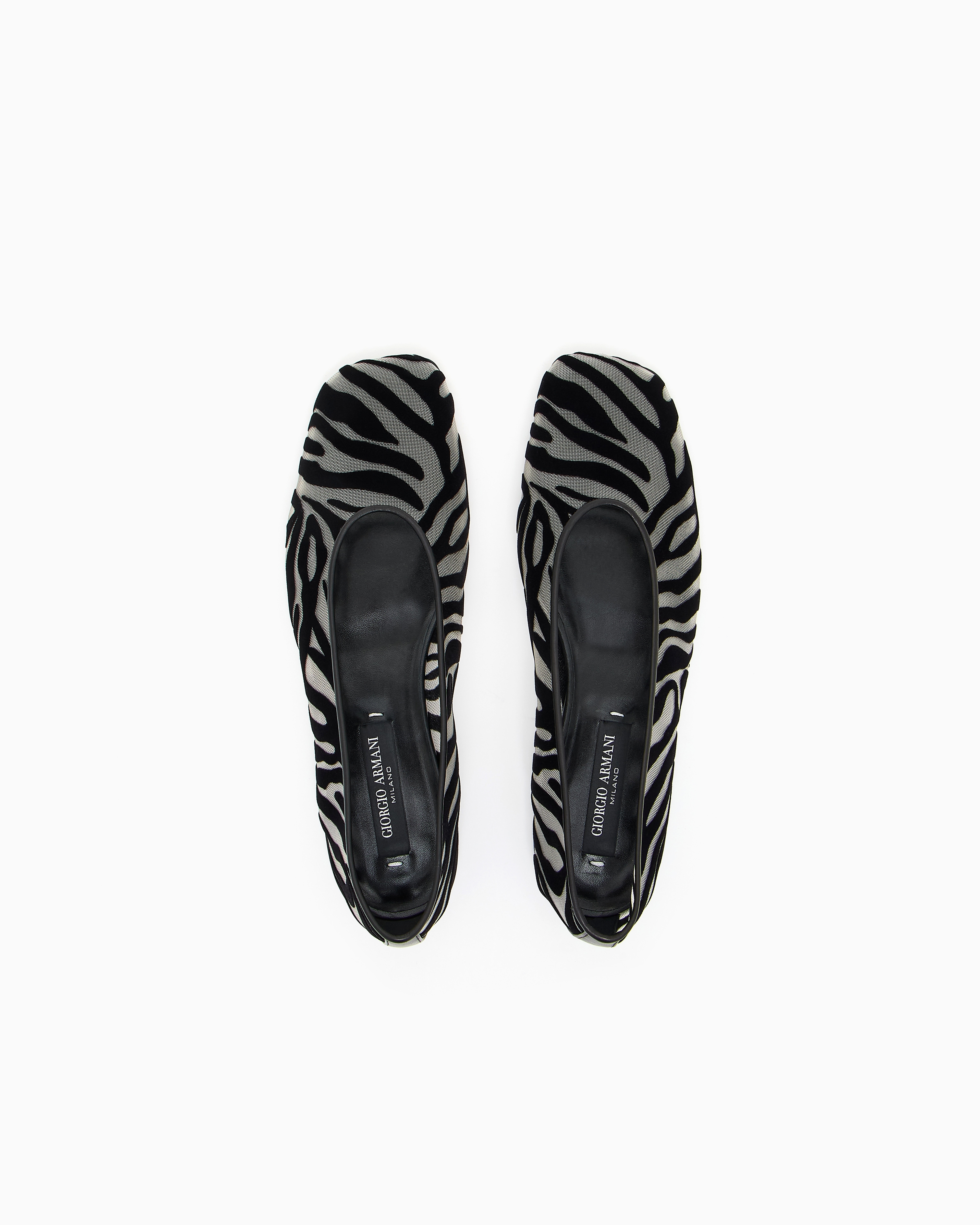 Giorgio Armani Ballet Flats In Black