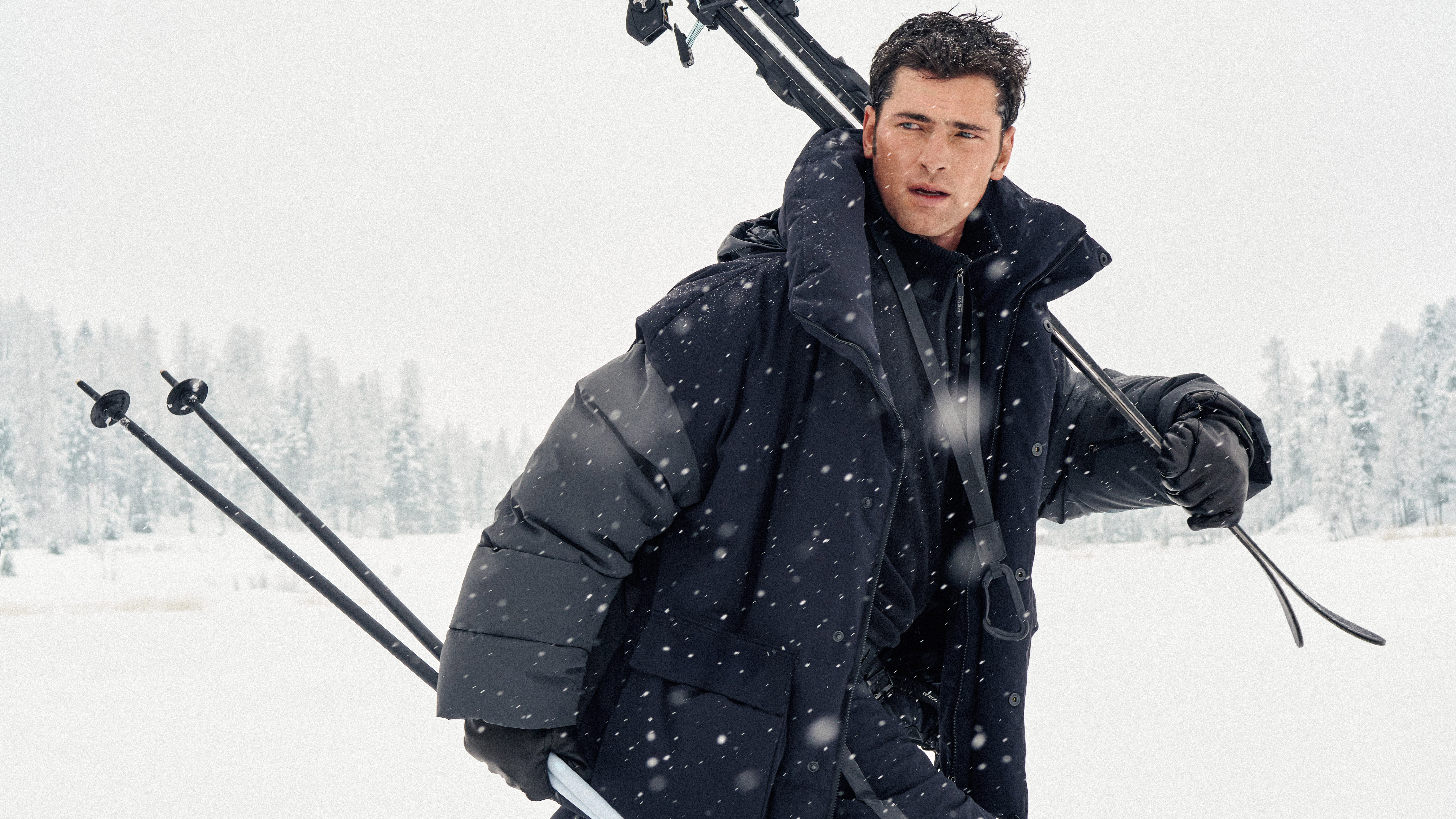 エ*ド様 GIORGIO ARMANI ジョルジオ・アルマーニ エナメルブラック FW25-