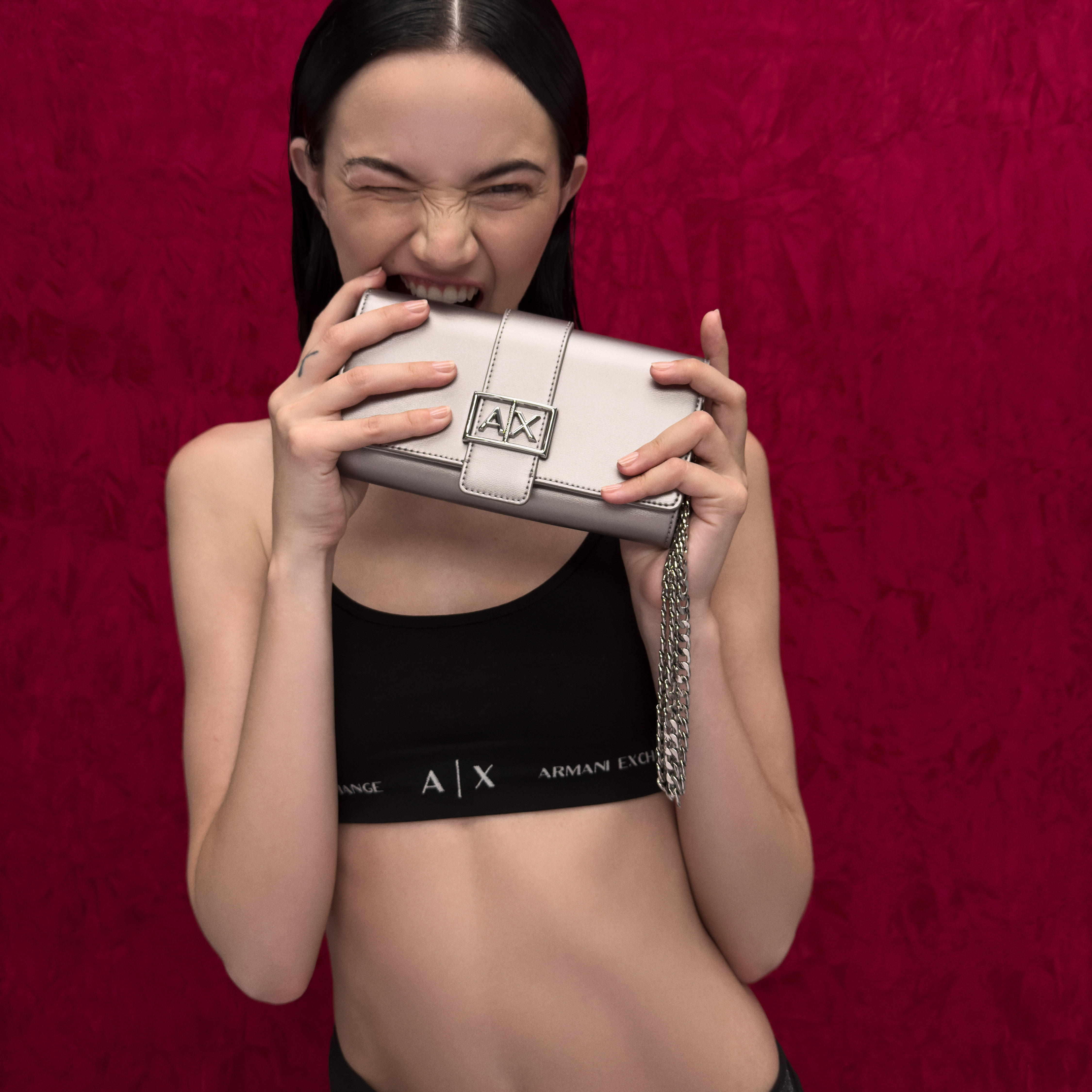 アルマーニ エクスチェンジ | 【公式】アルマーニオンラインストア