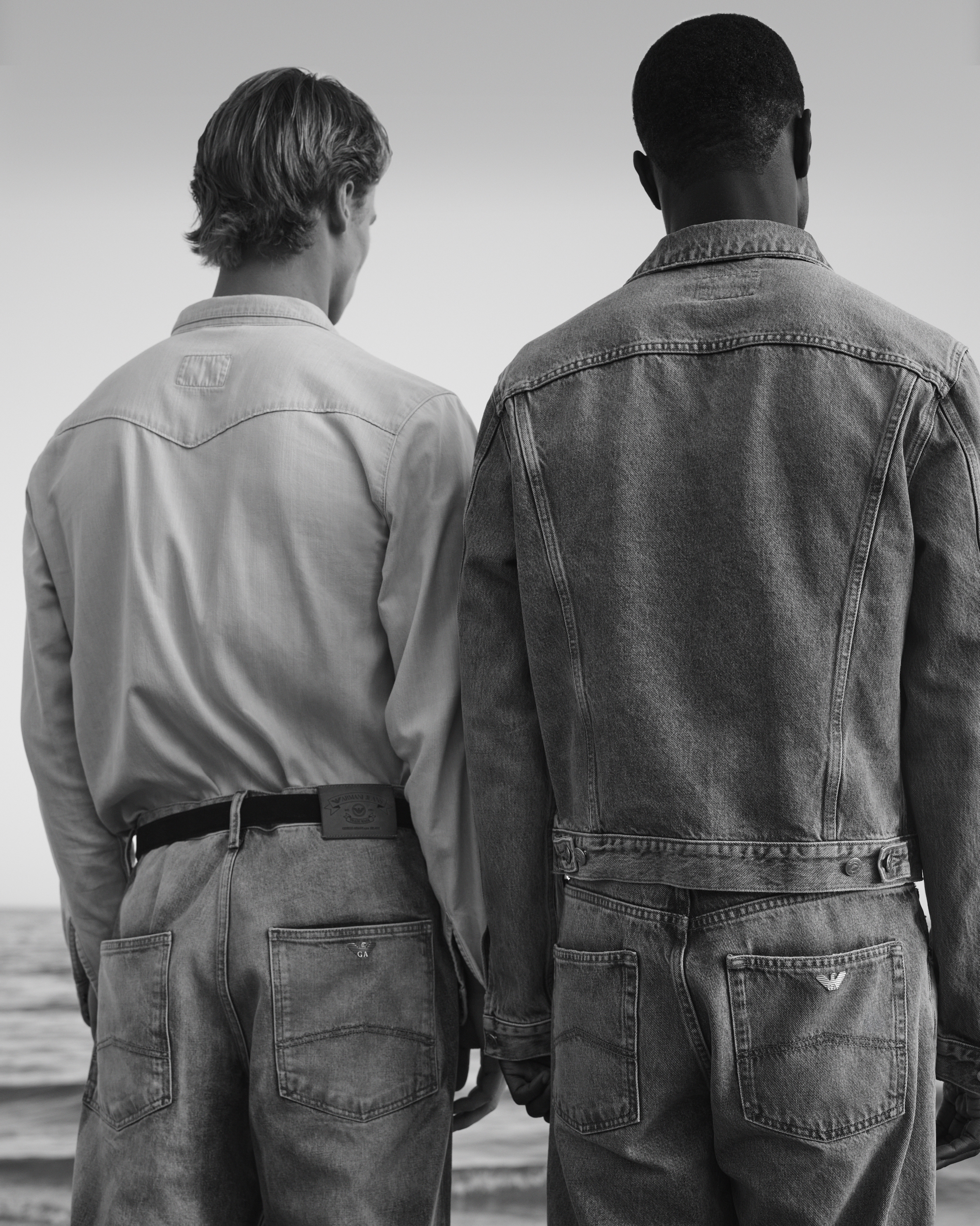 00s archive ARMANI コーティング デニム Armani Jeans スリムフィットジーンズ J06 デニム | Emporio Armani