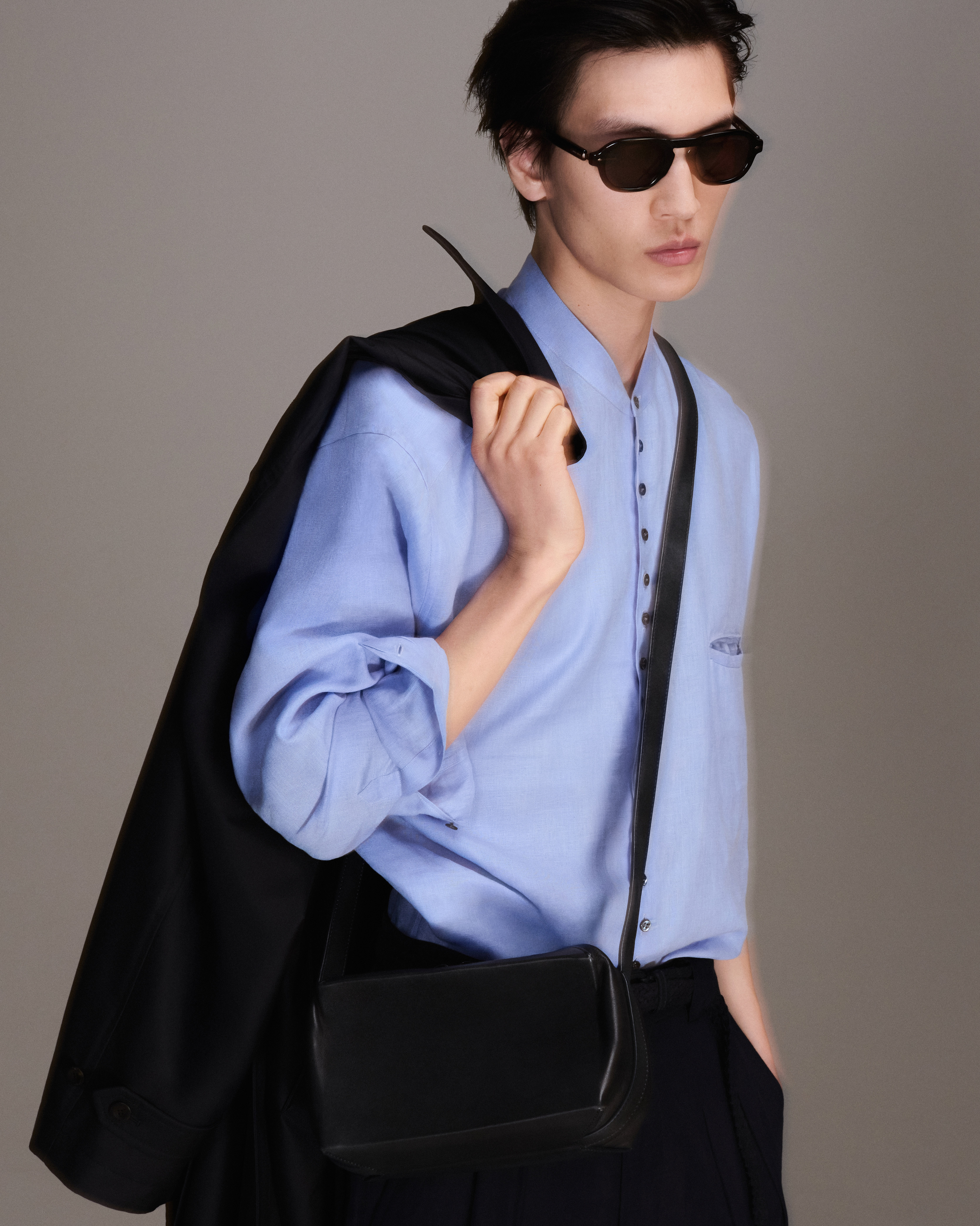 エ*ド様 GIORGIO ARMANI ジョルジオ・アルマーニ エナメルブラック GIORGIO ARMANI - 美品 ジョルジオアルマーニ GIORGIO ARMANI レザー