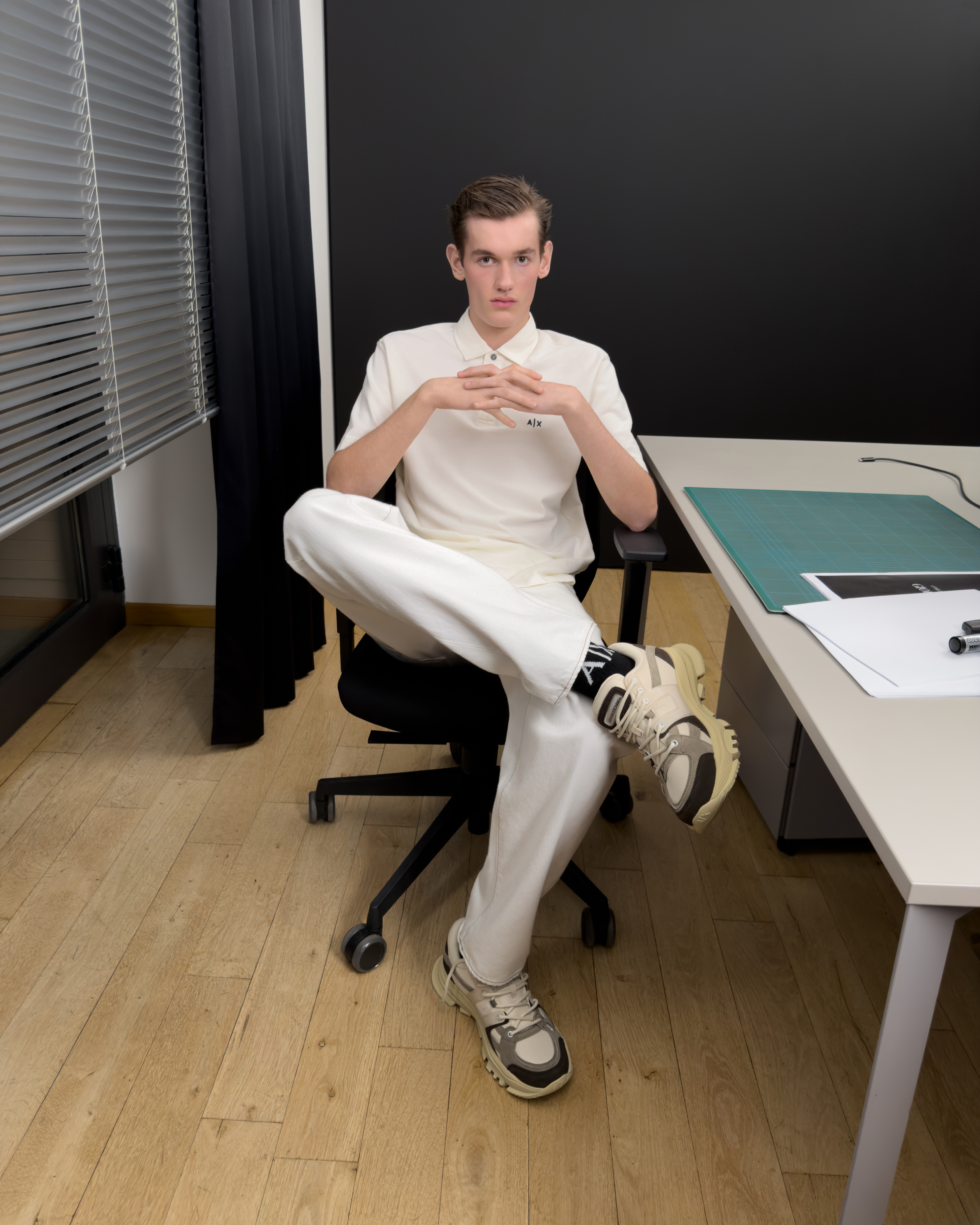 アルマーニ エクスチェンジ | 【公式】アルマーニオンラインストア