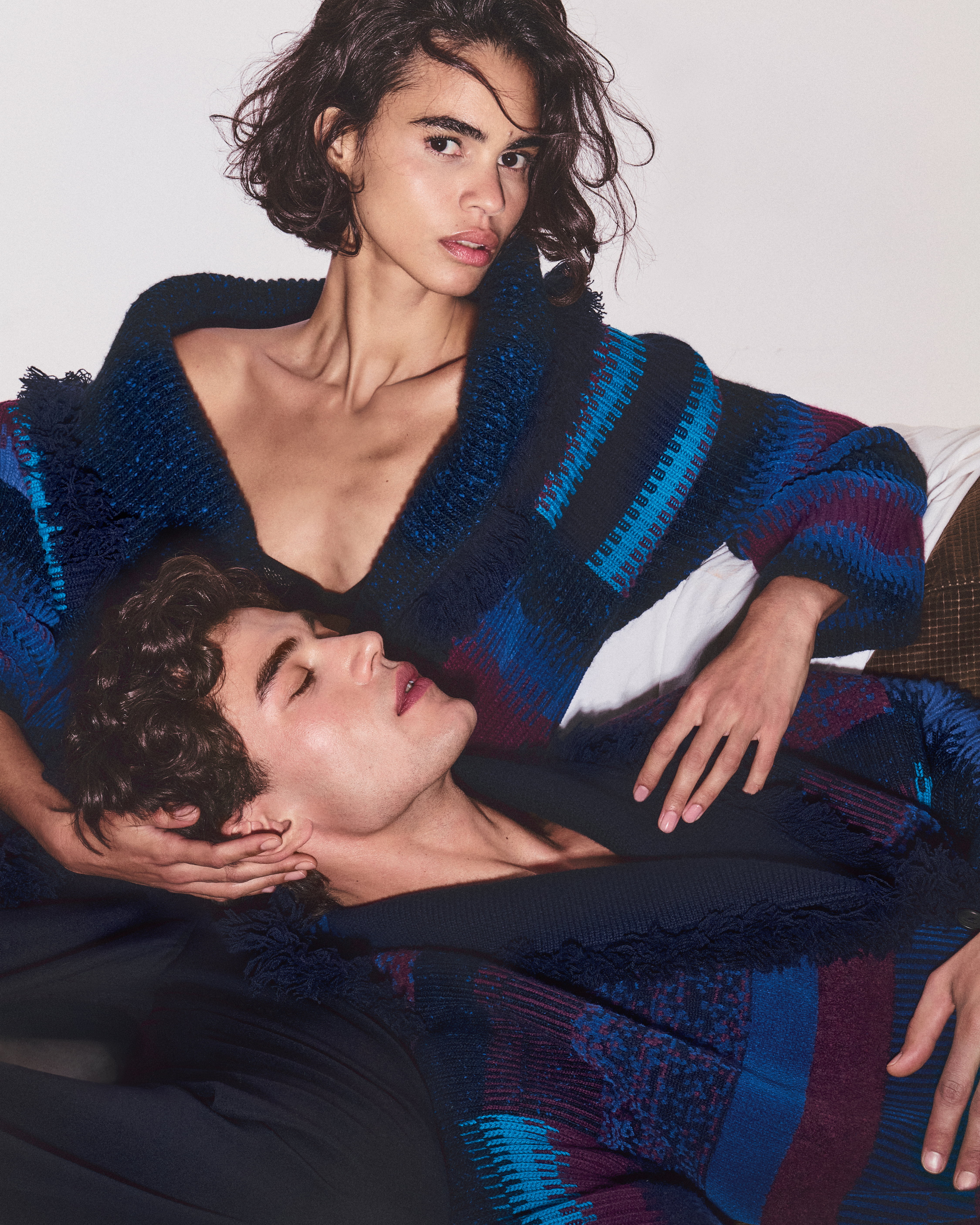 ARMANI COLLEZIONI ベロア フラワー シルク混 ノースリーブ ARMANI COLLEZIONI ベロア フラワー シルク混 ノースリーブ - メルカリ