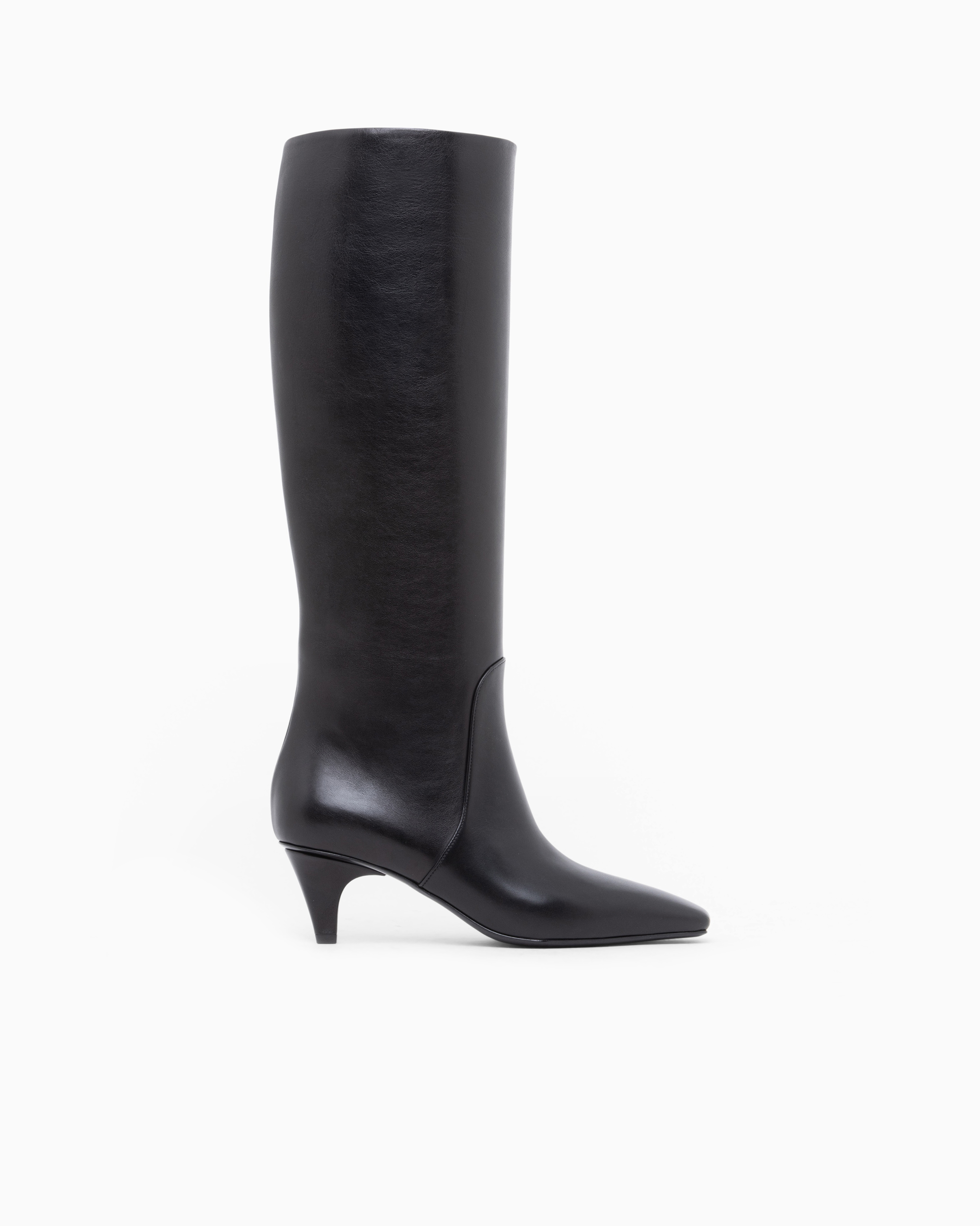 Boot in leather with a leather sole | Giorgio Armani ROW