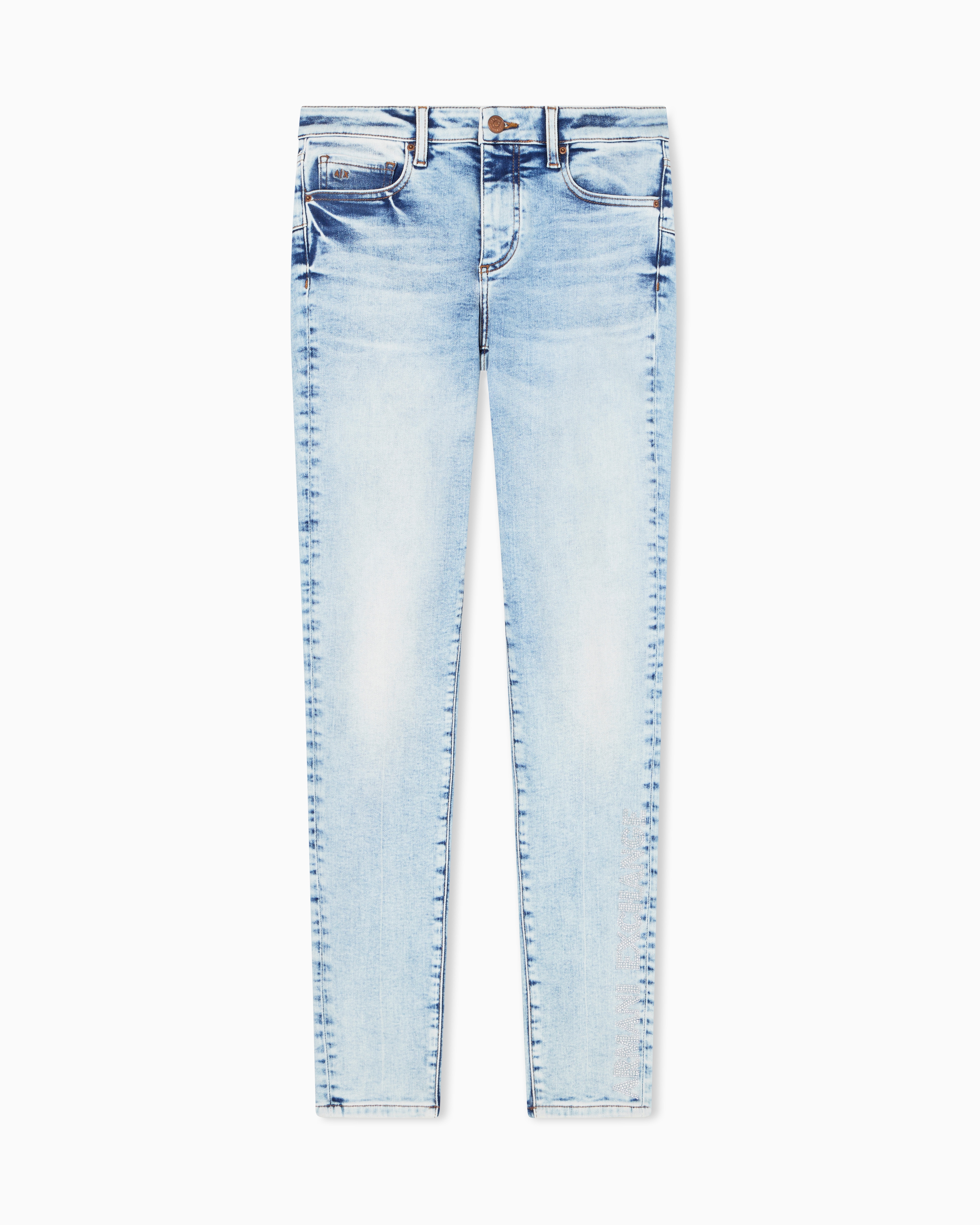 XW000129_AF21888_MB001_F_SS202