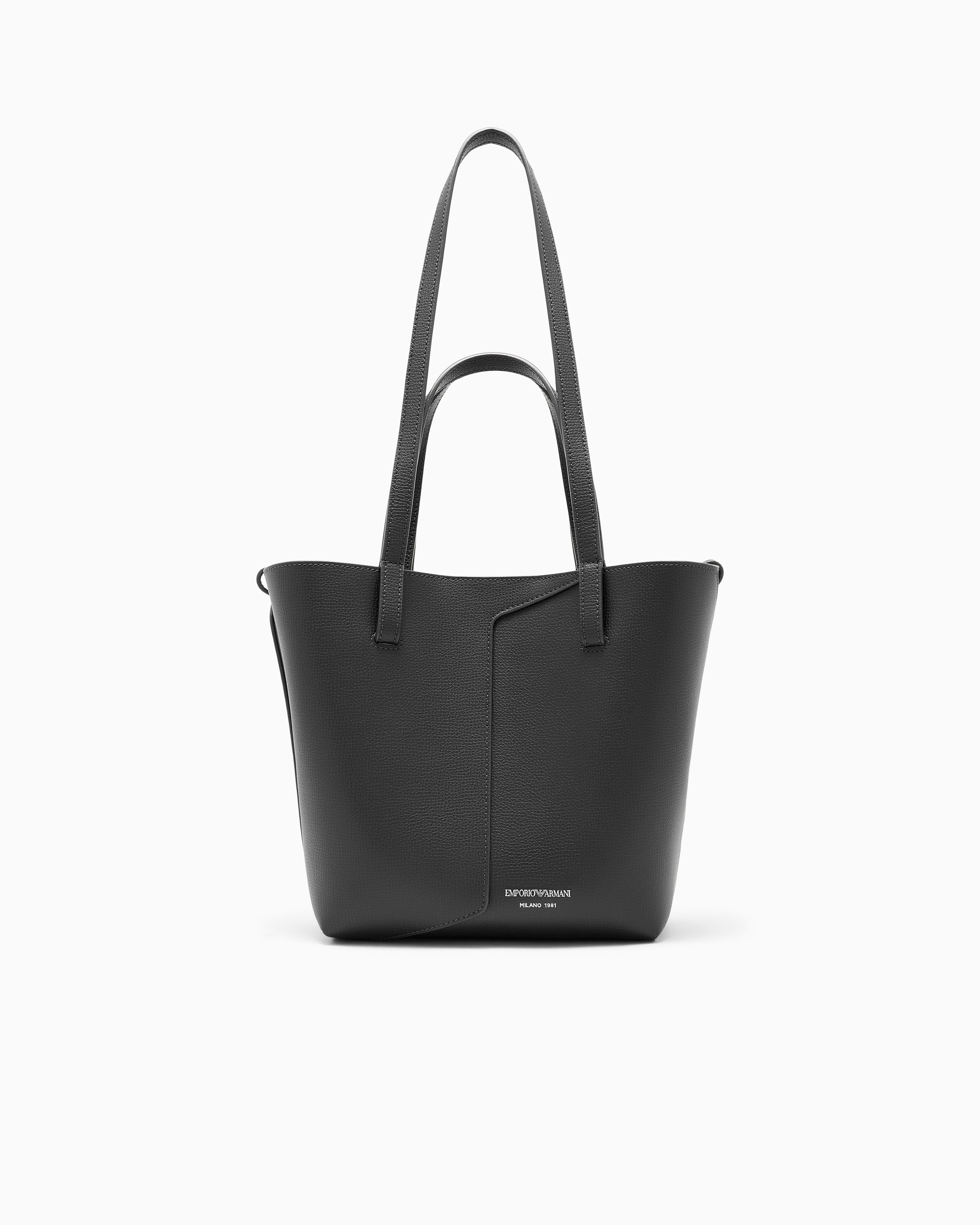 Emporio Armani 1981 ショルダーバッグ レザー | Emporio Armani JP