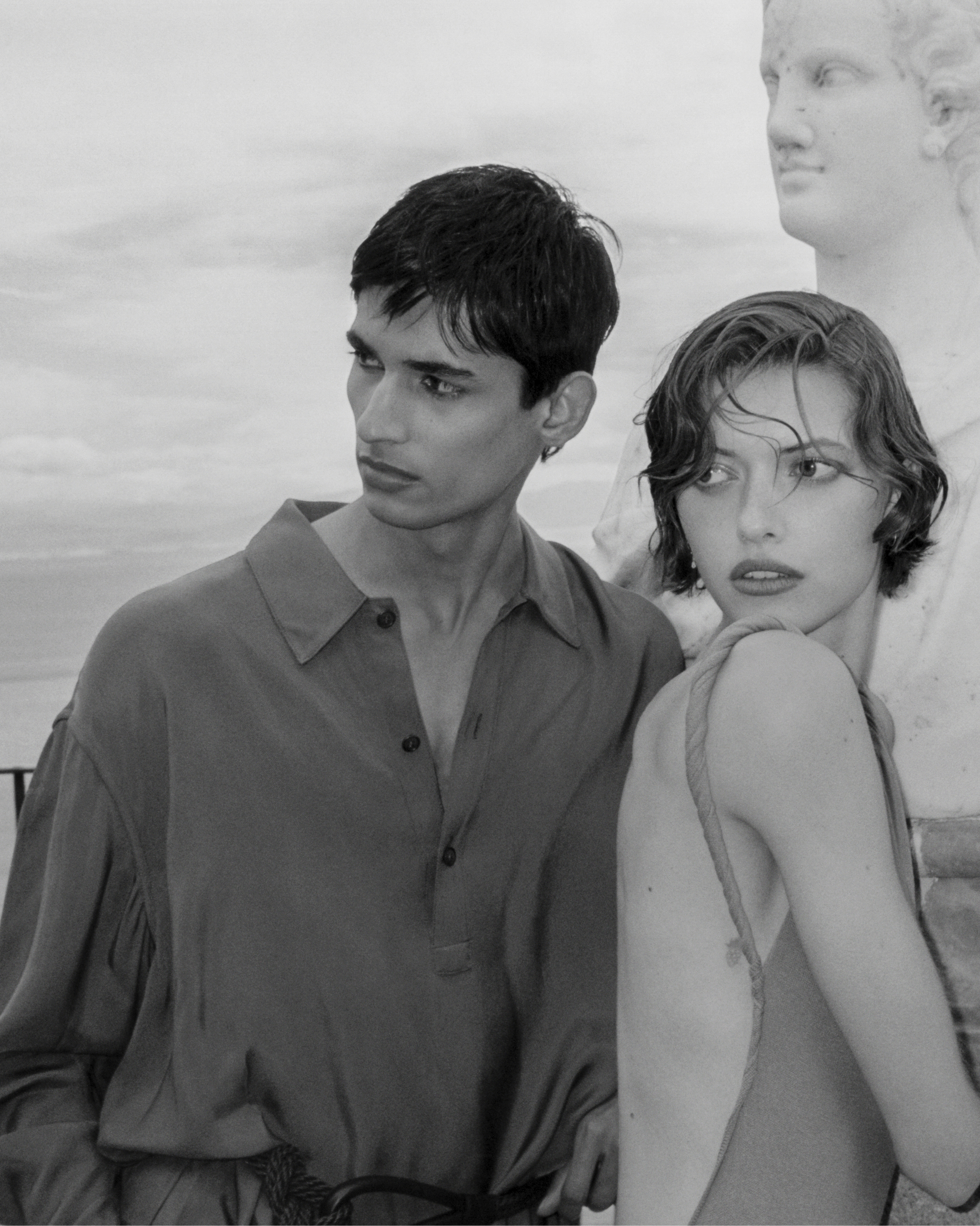 Giorgio Armani | Luxury Apparel and Accessories