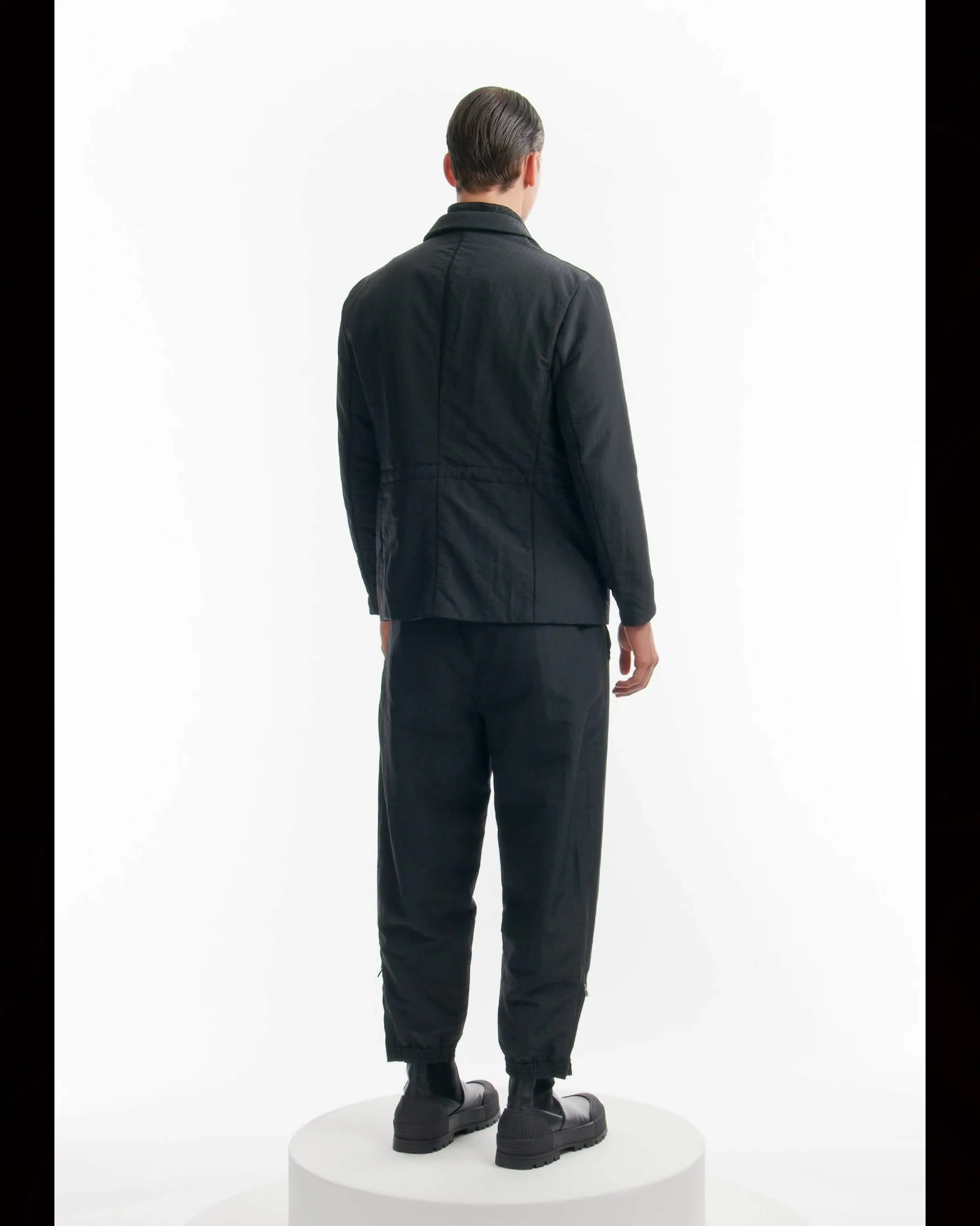 Single-breasted jacket with full-zip detachable inner panel