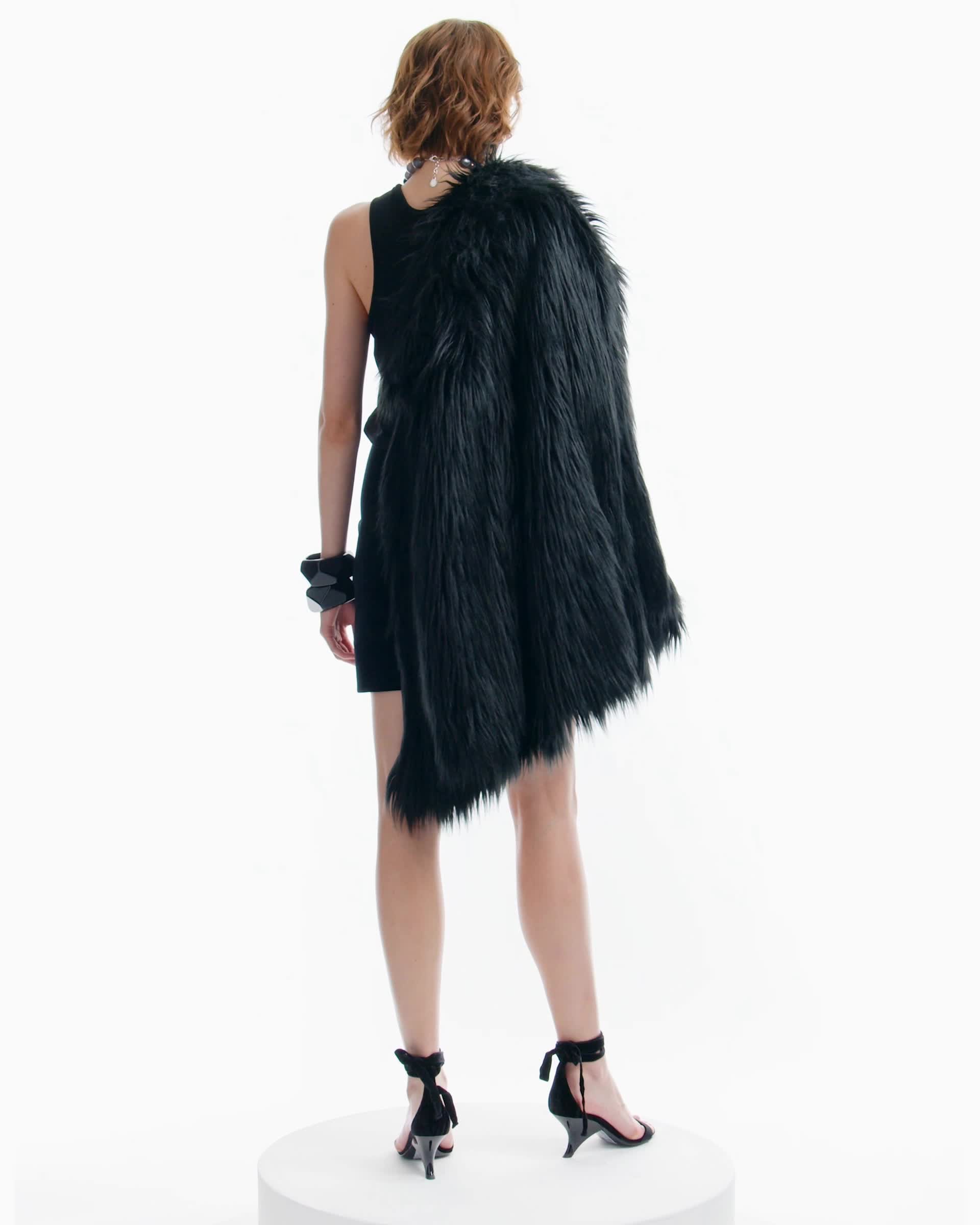 EW000114_AF10218_UC001_V2_FW20