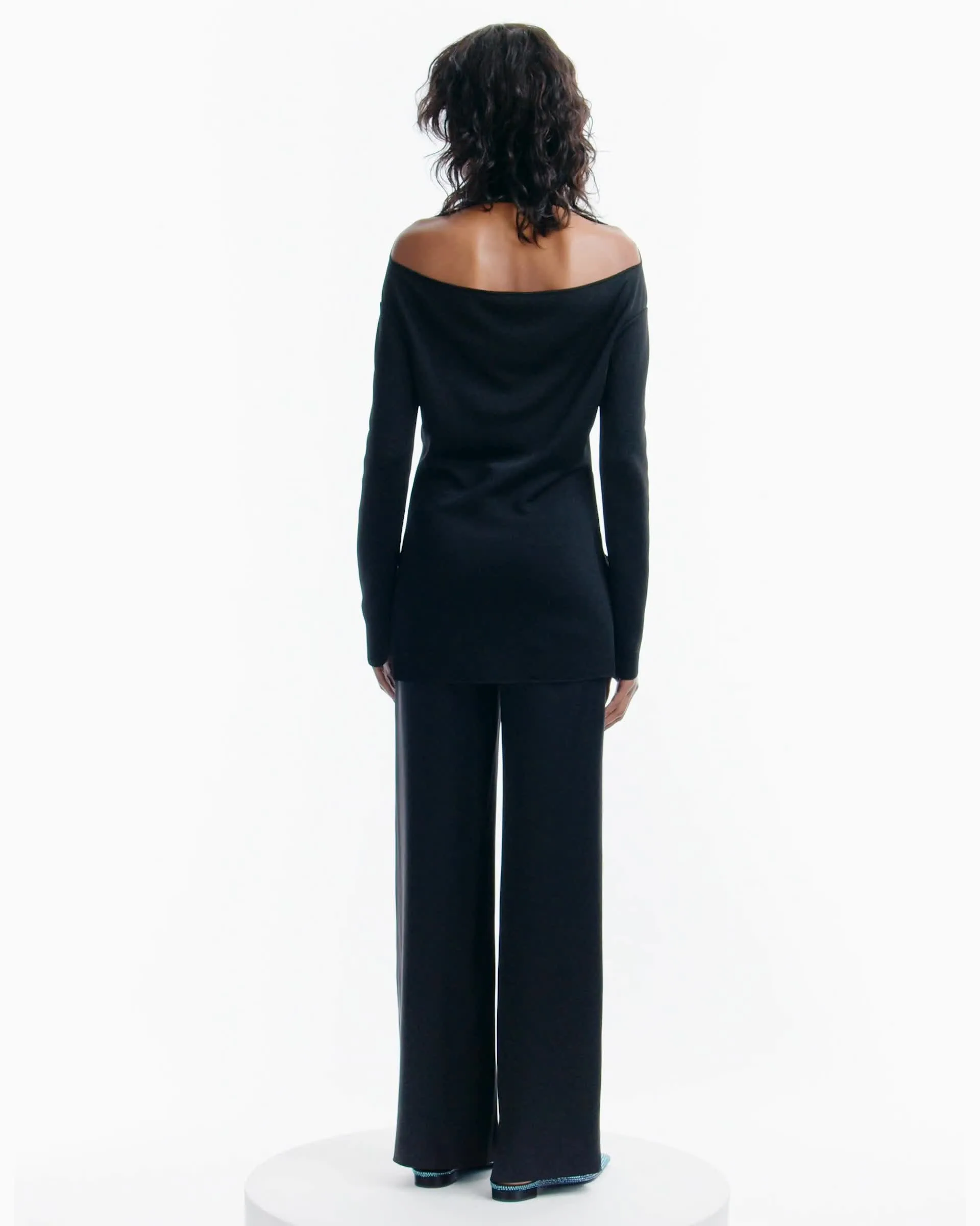 パンツ GIORGIO ARMANI FW24 PANTS (GW000168 TE10071 UC001 NIGHT) Loose-fitting trousers in double silk-satin | Giorgio Armani