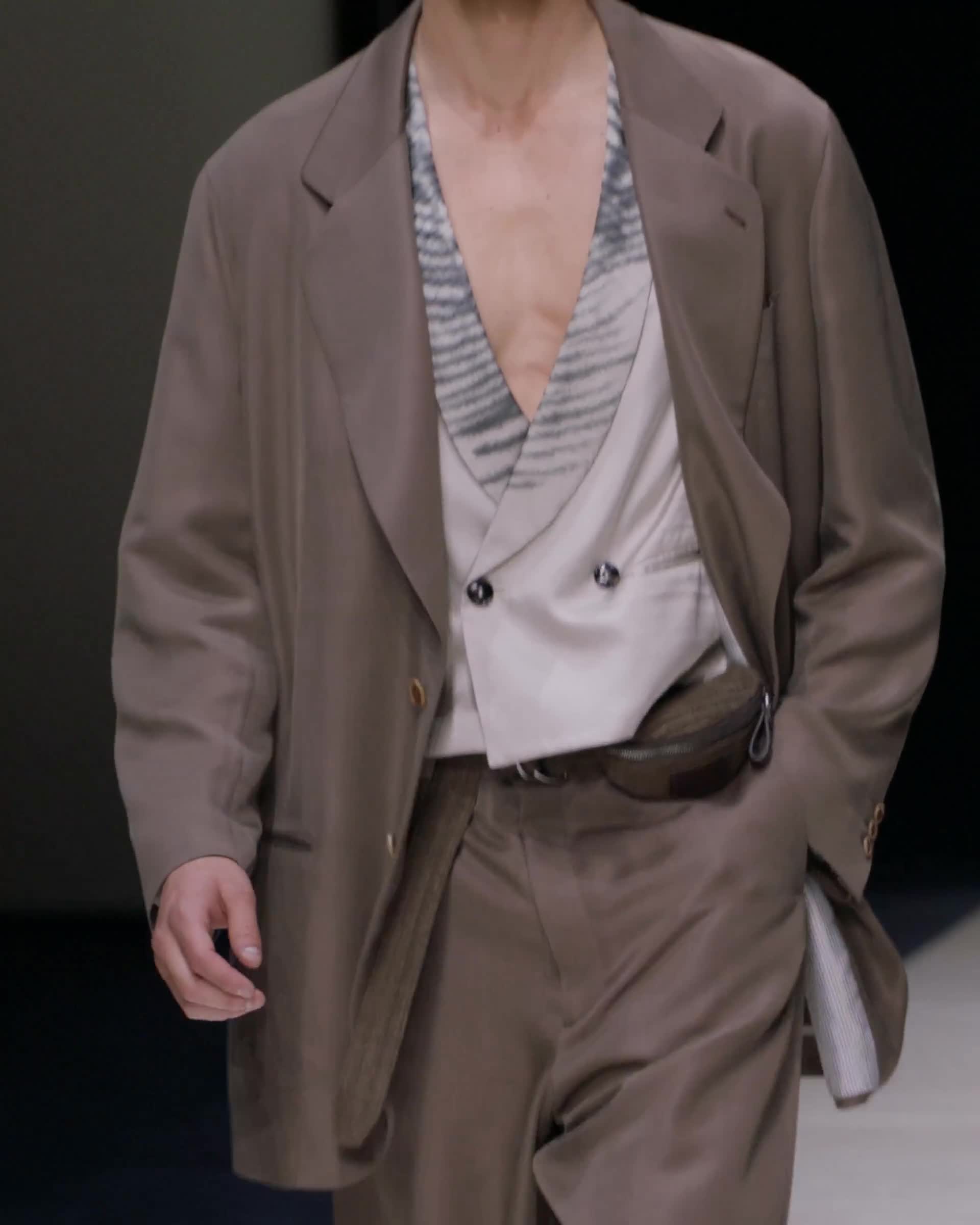 50サイズ★GIORGIO ARMANI ★スーツ セットアップ★① 極美品】GIORGIO ARMANI アルマーニ ダブル セットアップ スーツ