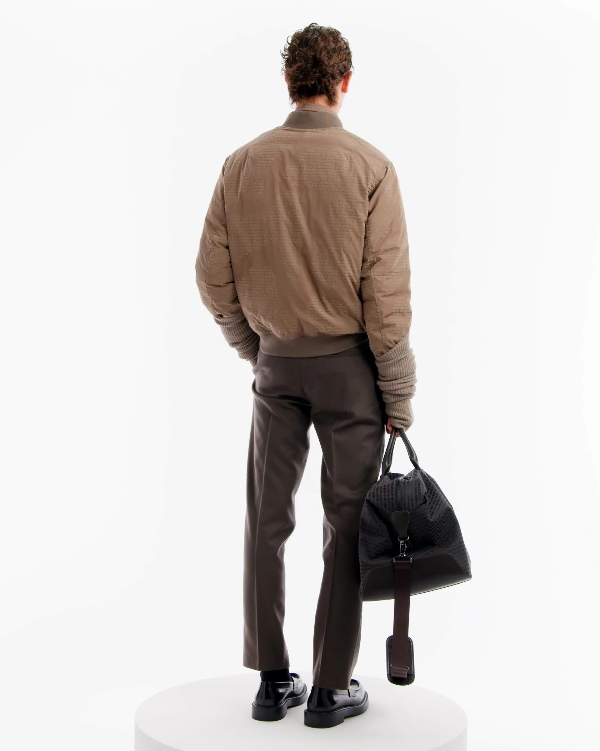 EMPORIO ARMANI リバーシブルジャケット160〜170 １４Ａ 7537217431-15-11.jpg